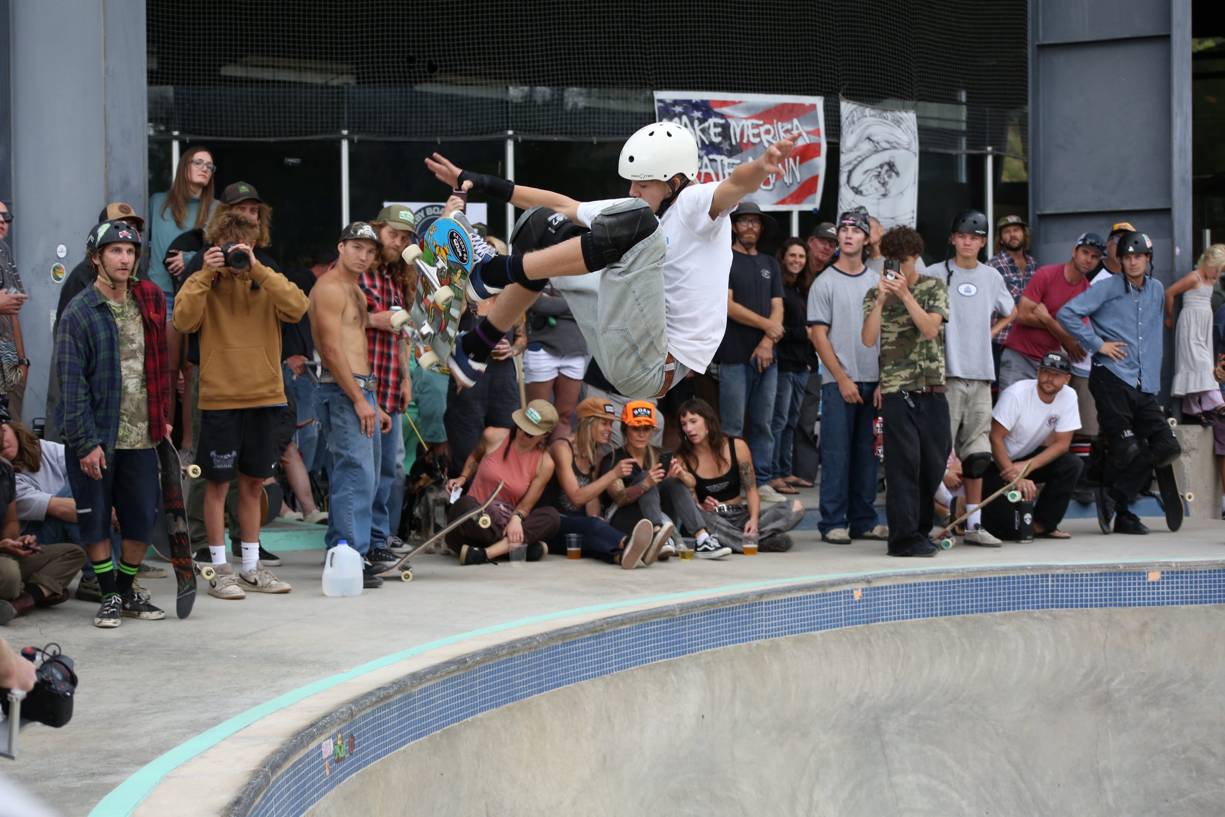 Ollie Graves of Montorse, doing an a giant frontside Ollie.JPG