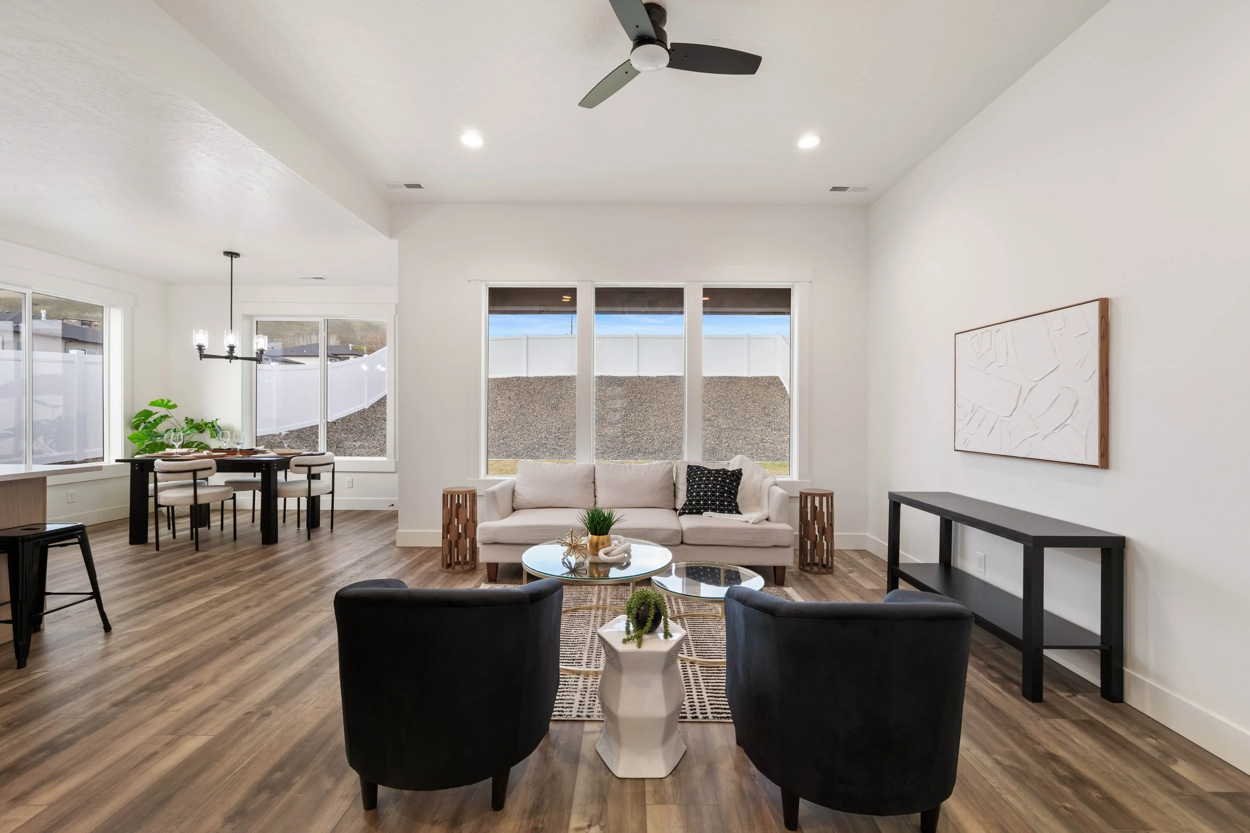 New Townhome units on Queensgate in RIchland WA by Lieb Fine Homes