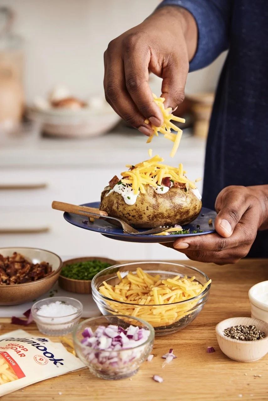 02_Digital_Shreds_Fine_8oz_Shp_Potato_wPack_01 Large.jpeg