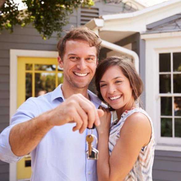 NewHomeowners-happy.jpg