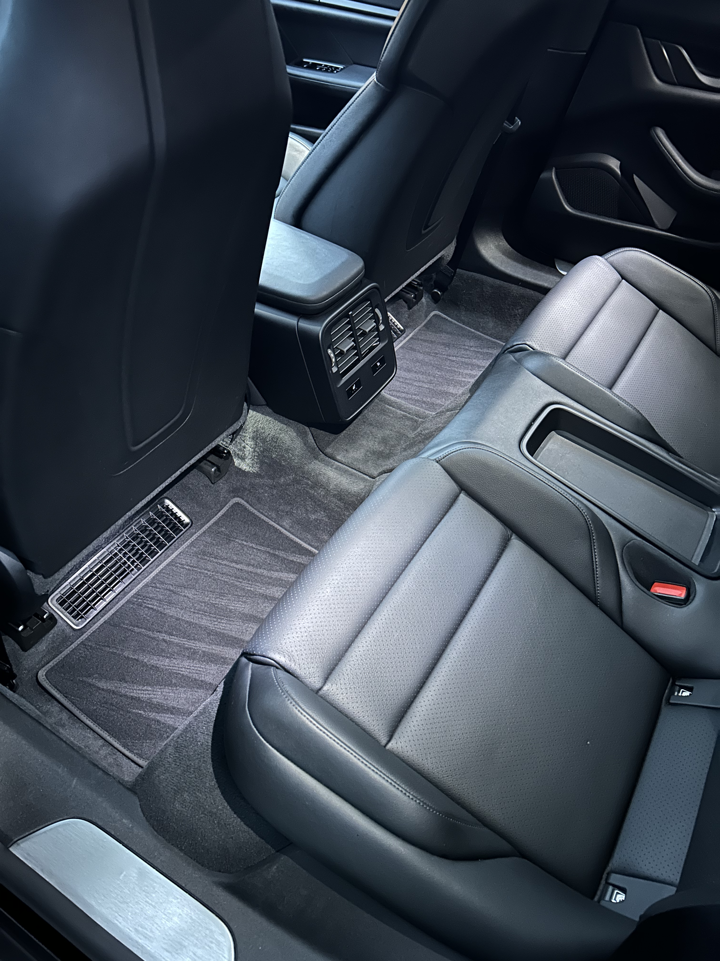 full interior detail