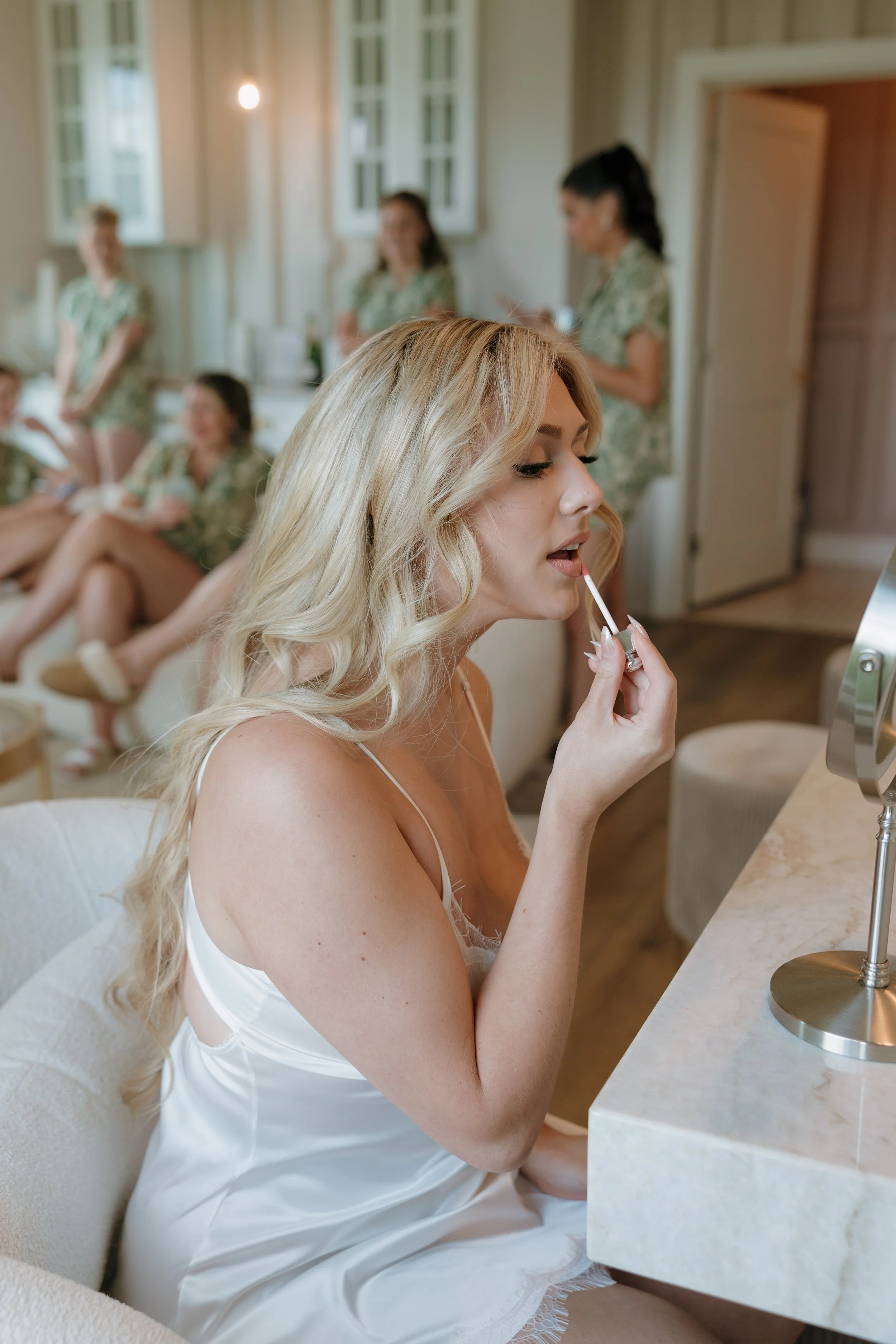 BRIDAL SUITE_Y (1).jpg