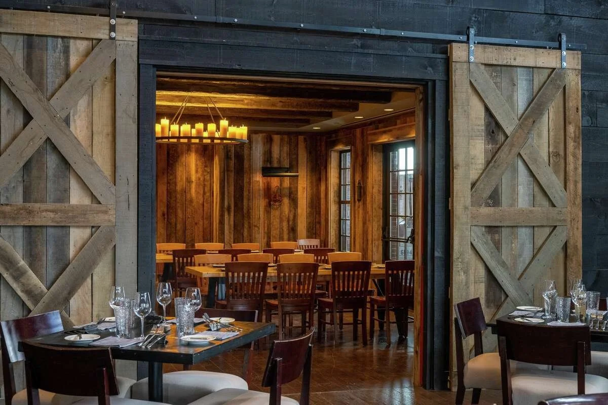 Review: BLACKBARN in Saugerties is an upstate fantasy with a view