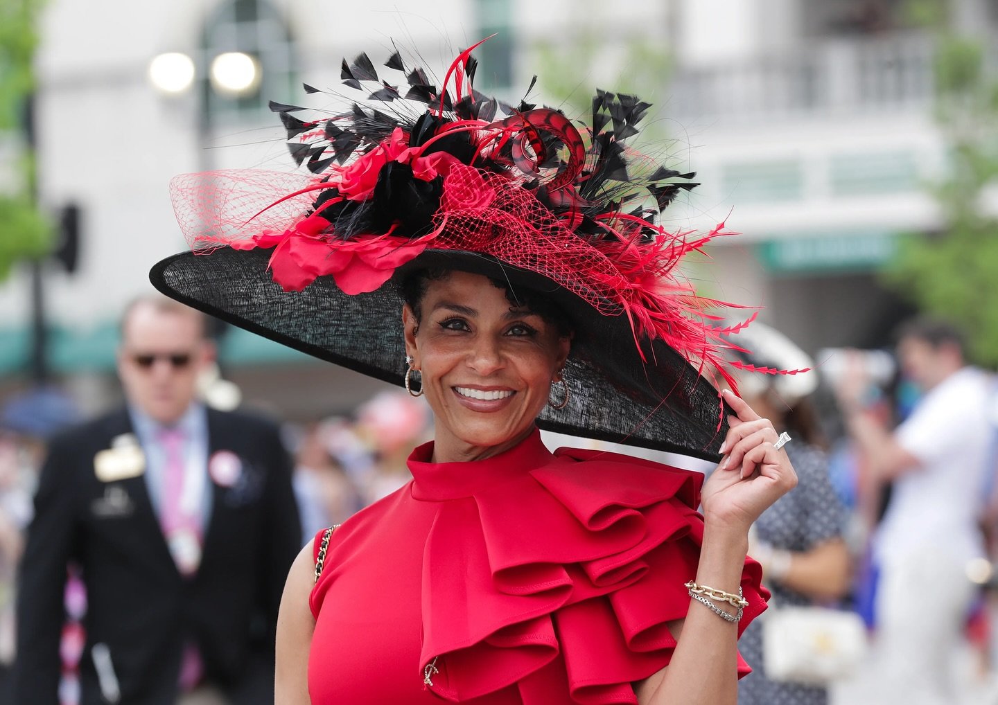 The Derby is calling, and we&rsquo;re dressing to impress! 🌹🐎 Bring your boldest hat, brightest colors, and a whole lot of flair to this year&rsquo;s End of Year party on Dec 11th at @fsoahu #DerbyDayFashion #kentuckystyle