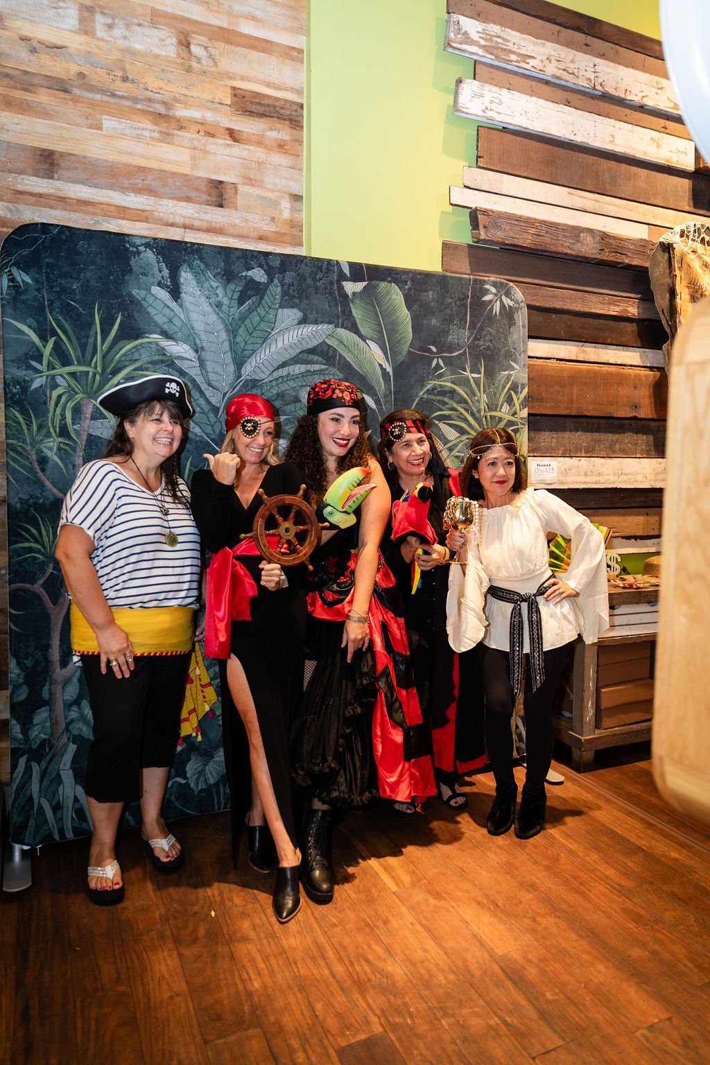 20231212_OWA_EndofYearParty-80.jpg