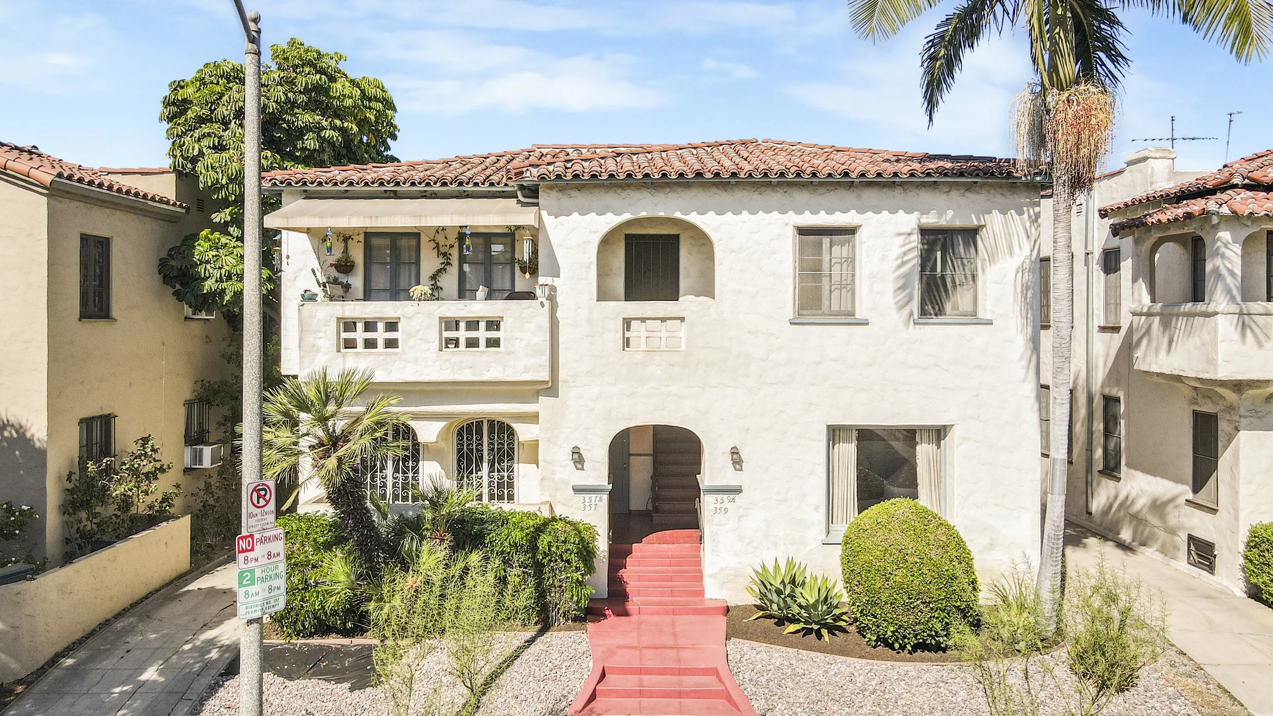 357-359 N Curson Ave, Los Angeles, CA 90036 