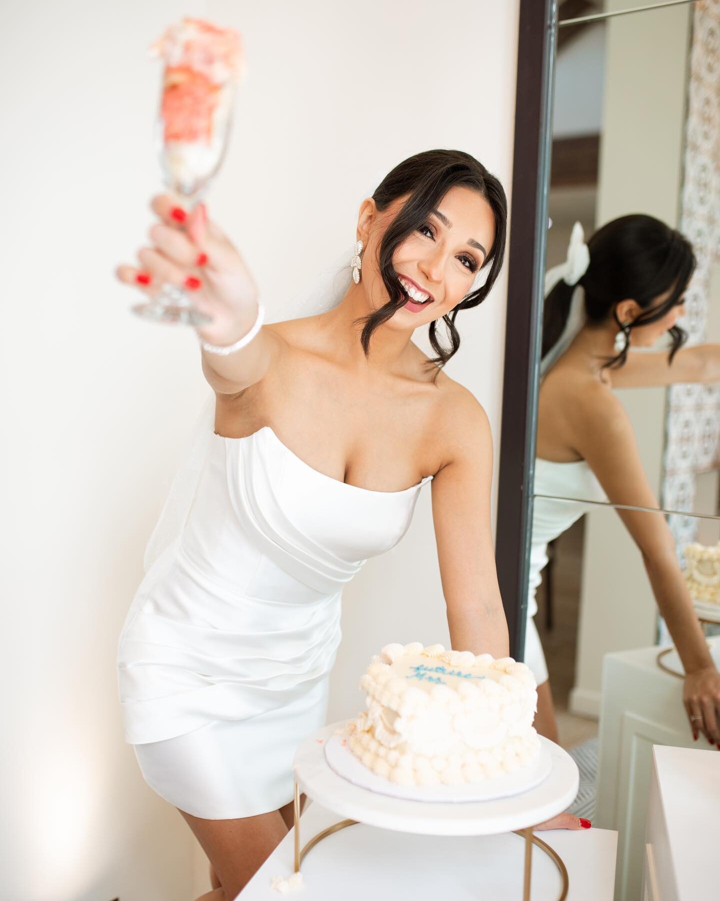 Cheers! ✨
At Bloomify we have the perfect bridal shower dresses available for sale or rent. Make sure to stop by our showroom 🤍