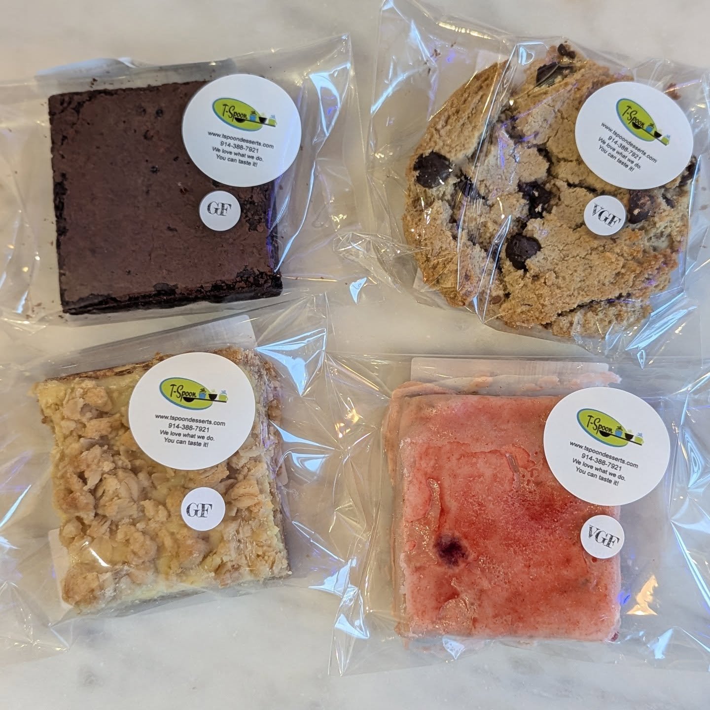 @tspoonkitchen baked goods restock 🍪 🍋 🍓 

*GF Brownie 
*VGF Chocolate Chip Cookie - crunchy 
*VGF Strawberry Cookie Bar
*GF Lemon Oat Bar