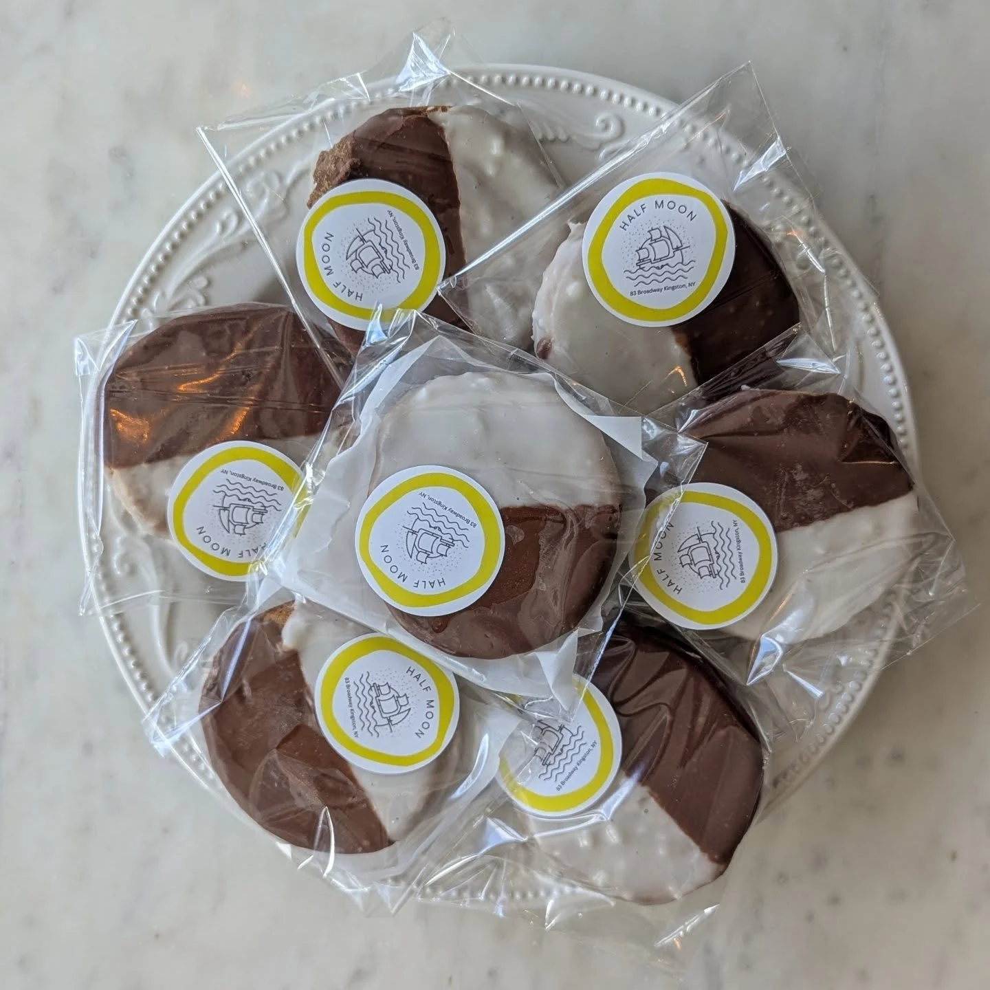 New cookie alert from our friends @halfmoonrondoutcafe, the iconic NYC treat, the Black &amp; White cookie. Grab one today!

As Jerry said, "The key to eating a black &amp; white cookie is that you wanna get some black and some white in each bit