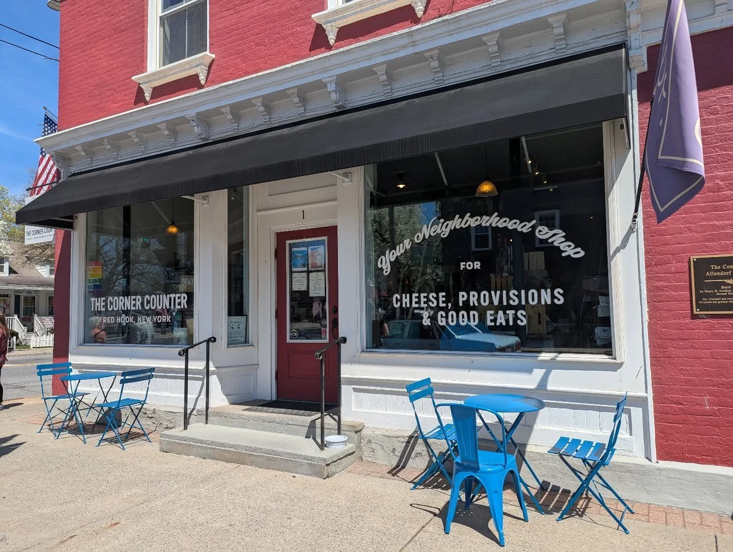 Wow, Red Hook, you showed up in full force this weekend! From Bard grads and their families to Hudson Valley visitors, and our local regulars, it was a packed house all weekend. Thank you for the support! 

Our small but mighty team has been working 