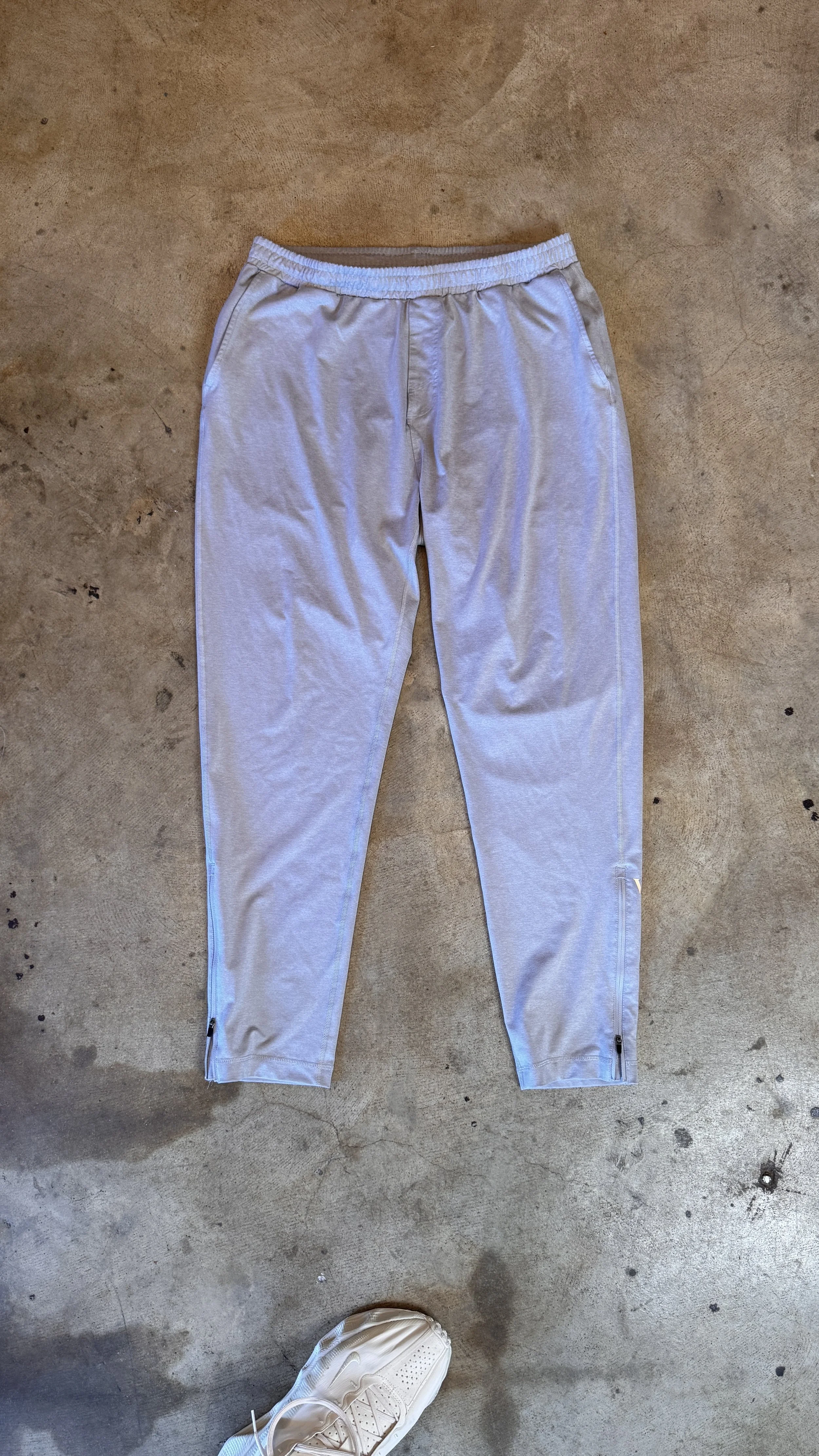 Vuori Sunday Performance Pant Size XL