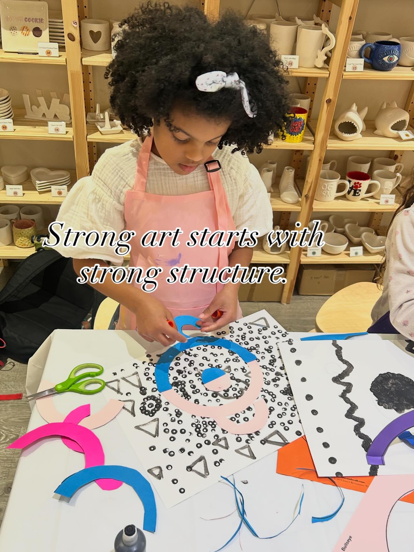 ✨Before focusing on details, we teach structure.

In this lesson, students explored:

&bull; Bold line weight
&bull; Shape relationships
&bull; Color blocking
&bull; Visual balance

Understanding shape and line builds the foundation for drawing, pain