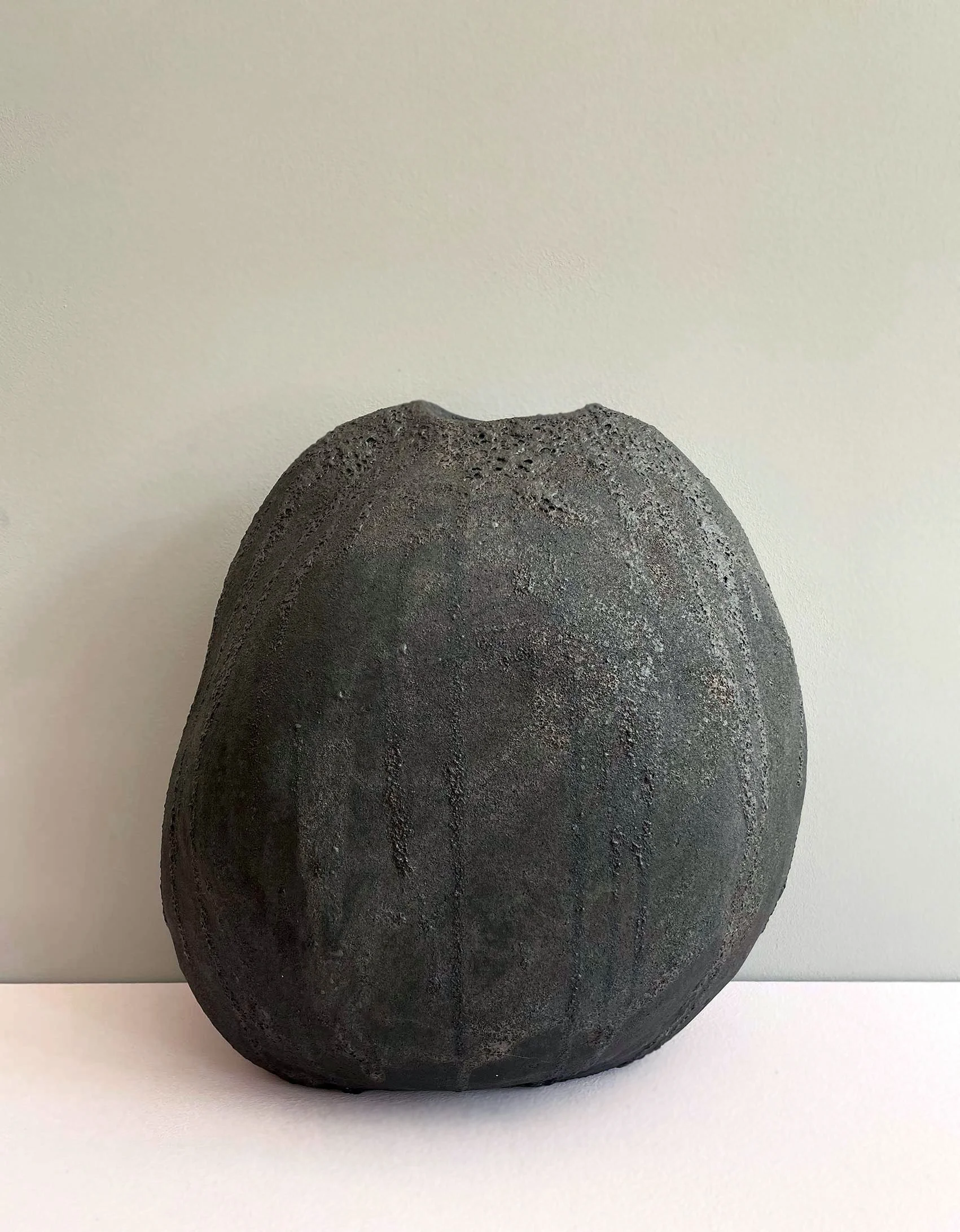 Vase_Nuss_wNEU.jpg