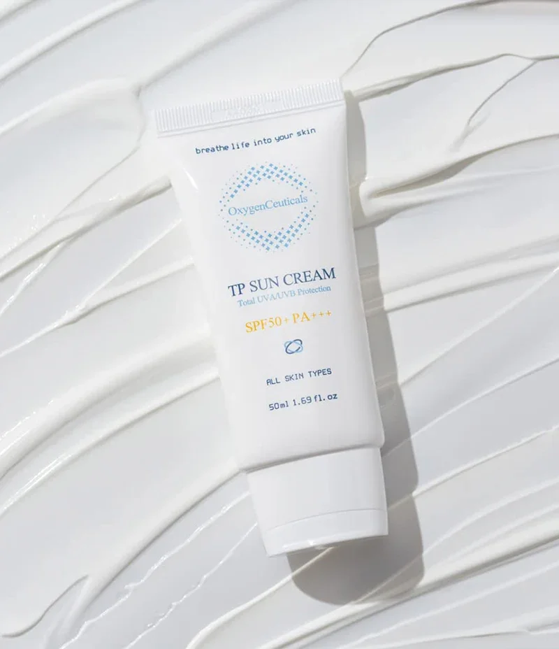 TP_Sun_Cream_Texture_Cut.webp