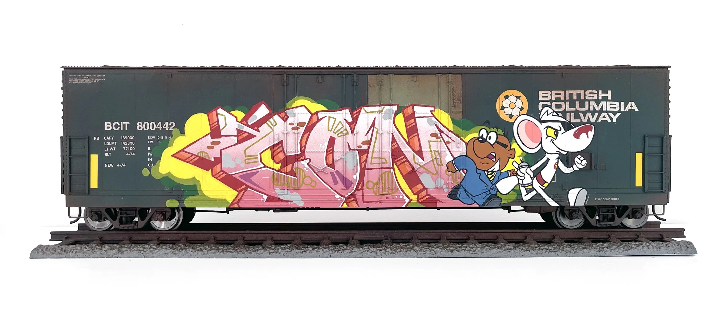 BCIT #10
7 x 24 x 5 in (17.78 x 60.96 x 12.7 cm)
Spray paint, paint marker, acrylic
2023