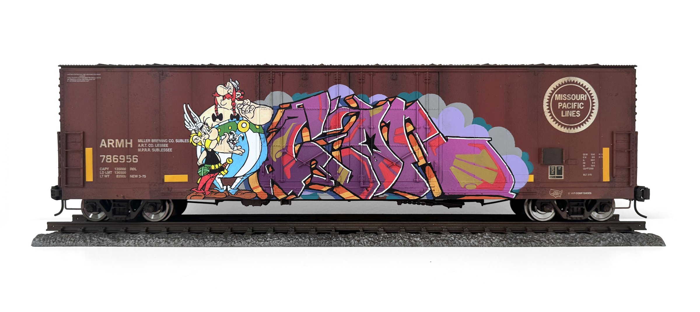 MP #8
7 x 24 x 5 in (17.78 x 60.96 x 12.7 cm)
Spray paint, paint marker, acrylic
2026