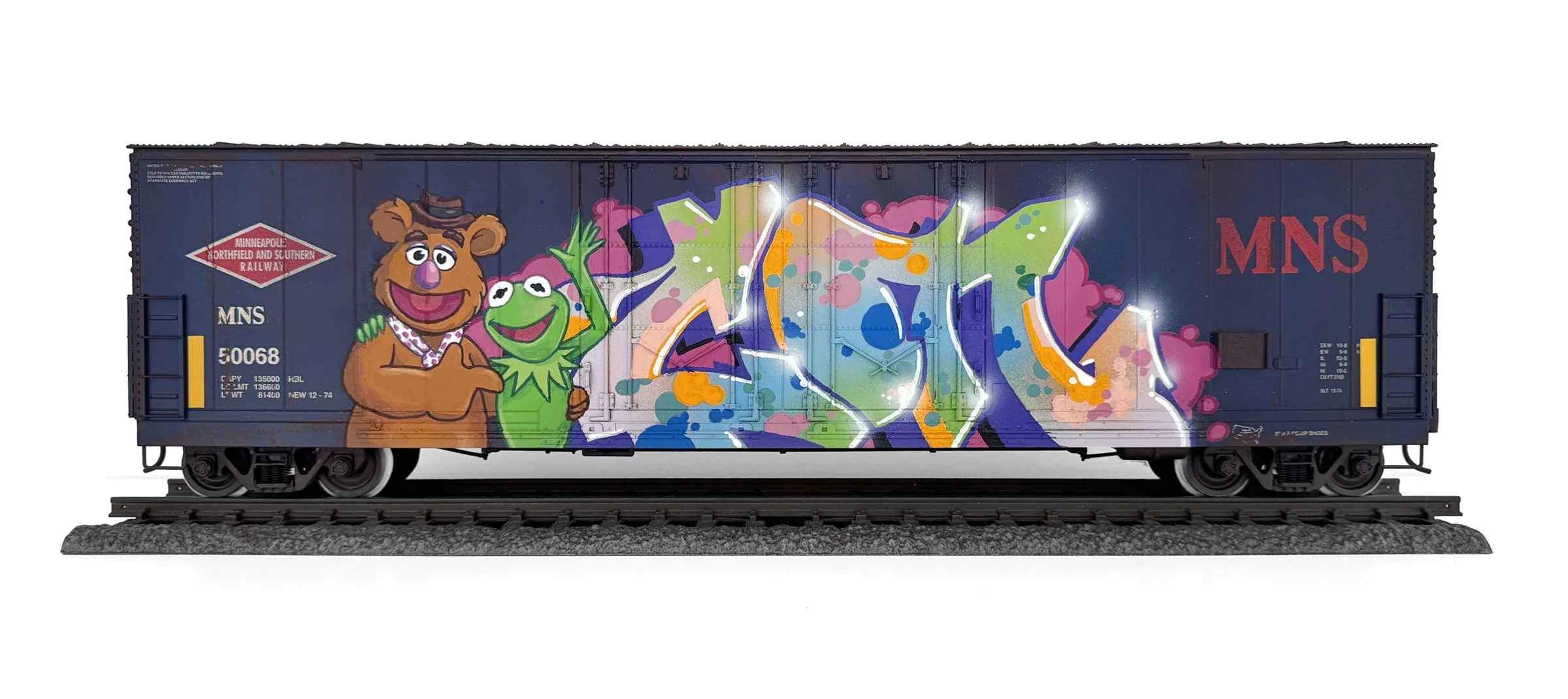MNS #12
7 x 24 x 5 in (17.78 x 60.96 x 12.7 cm)
Spray paint, paint marker, acrylic
2026