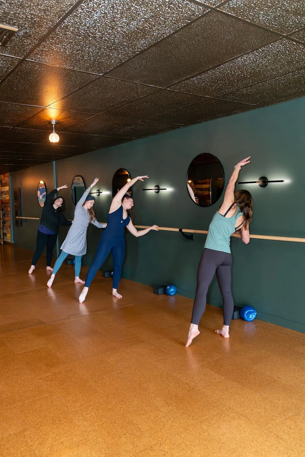 barre, Seymour barre, barre Seymour ct, barre classes, barre workout, barre studio, barre fitness