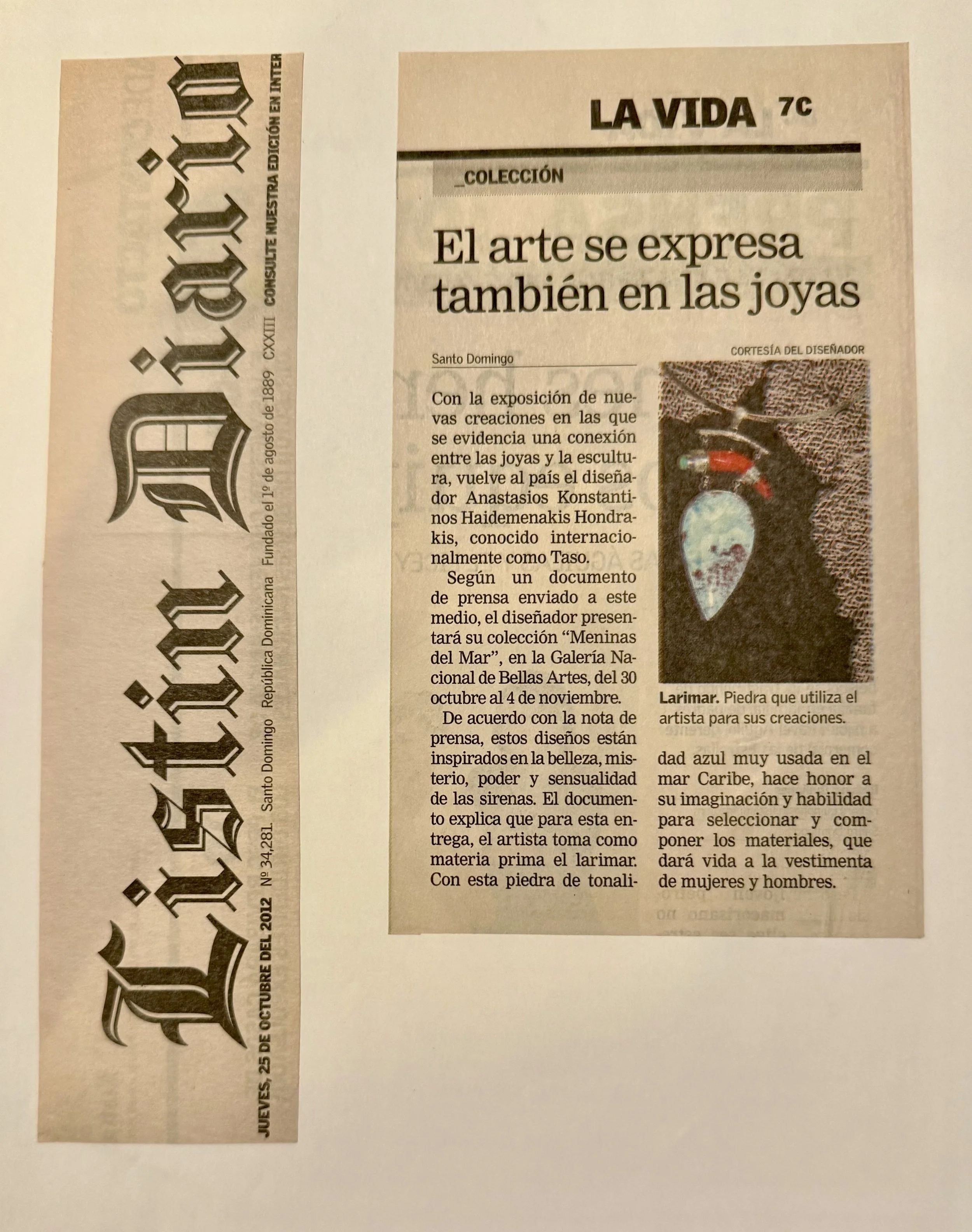 Spanish press article featuring TASO jewelry and an artistic Larimar pendant, highlighting the designer’s work with the rare Caribbean gemstone.