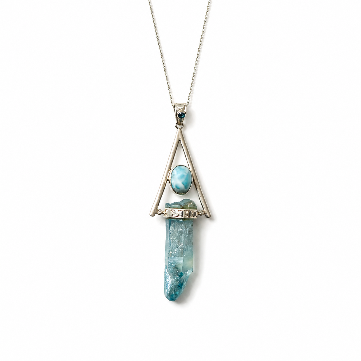 AQUA AURA