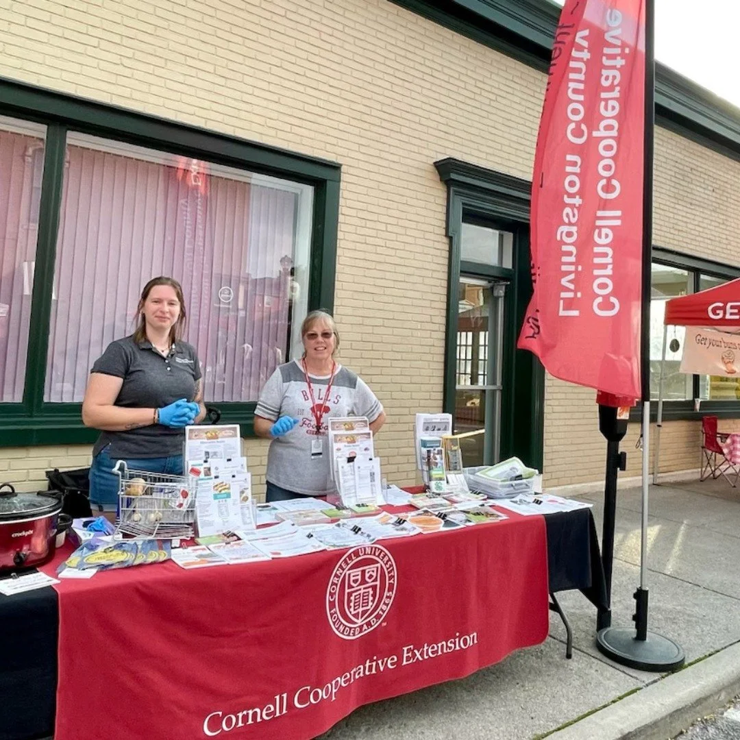 π Taste Fall at the Farmers Market! π
This week, Cornell Cooperative Extension is bringing the flavors of the season straight to you:
β¨ Roasted Hubbard Squash Seeds
β¨ Curried Hubbard Squash & Lentil Stew
Warm, nourishing, and packed with autu