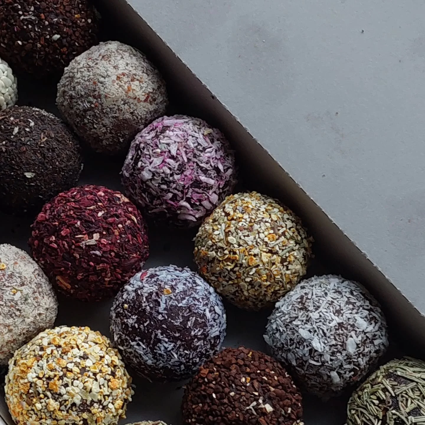 CHOCOFROLIC'S SOLD OUT!!

Thank you to all who purchased tickets.🍫

Don't forget to stop at the registration tables for your free tote bag and Main Street map! See you Saturday!

#chocofrolic #visitgeneseo