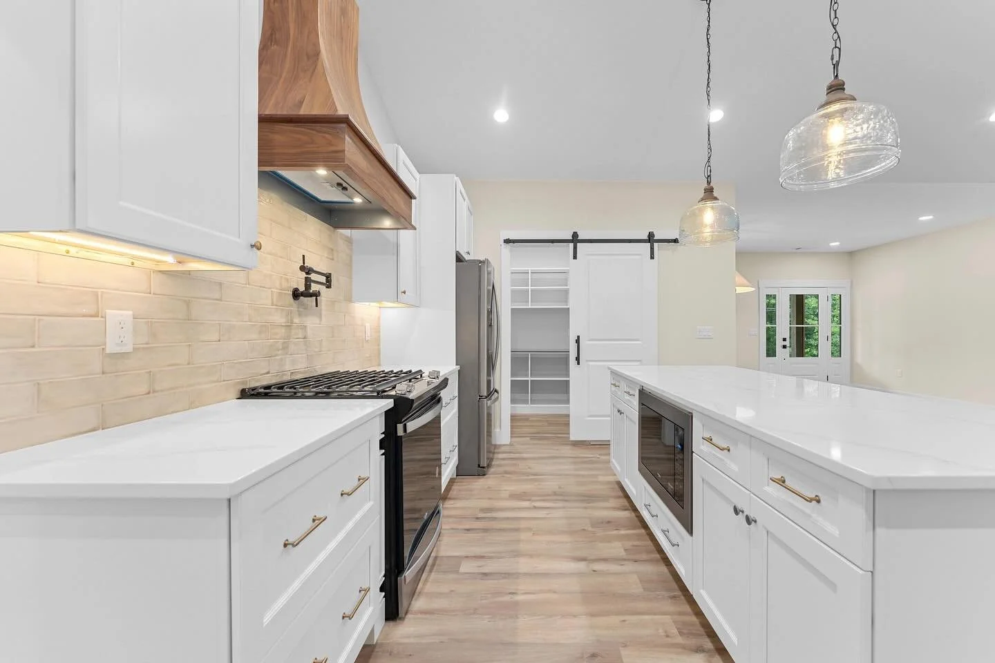 Easy like Sunday morning ☕️
#leinsterlodge #newagehomesco