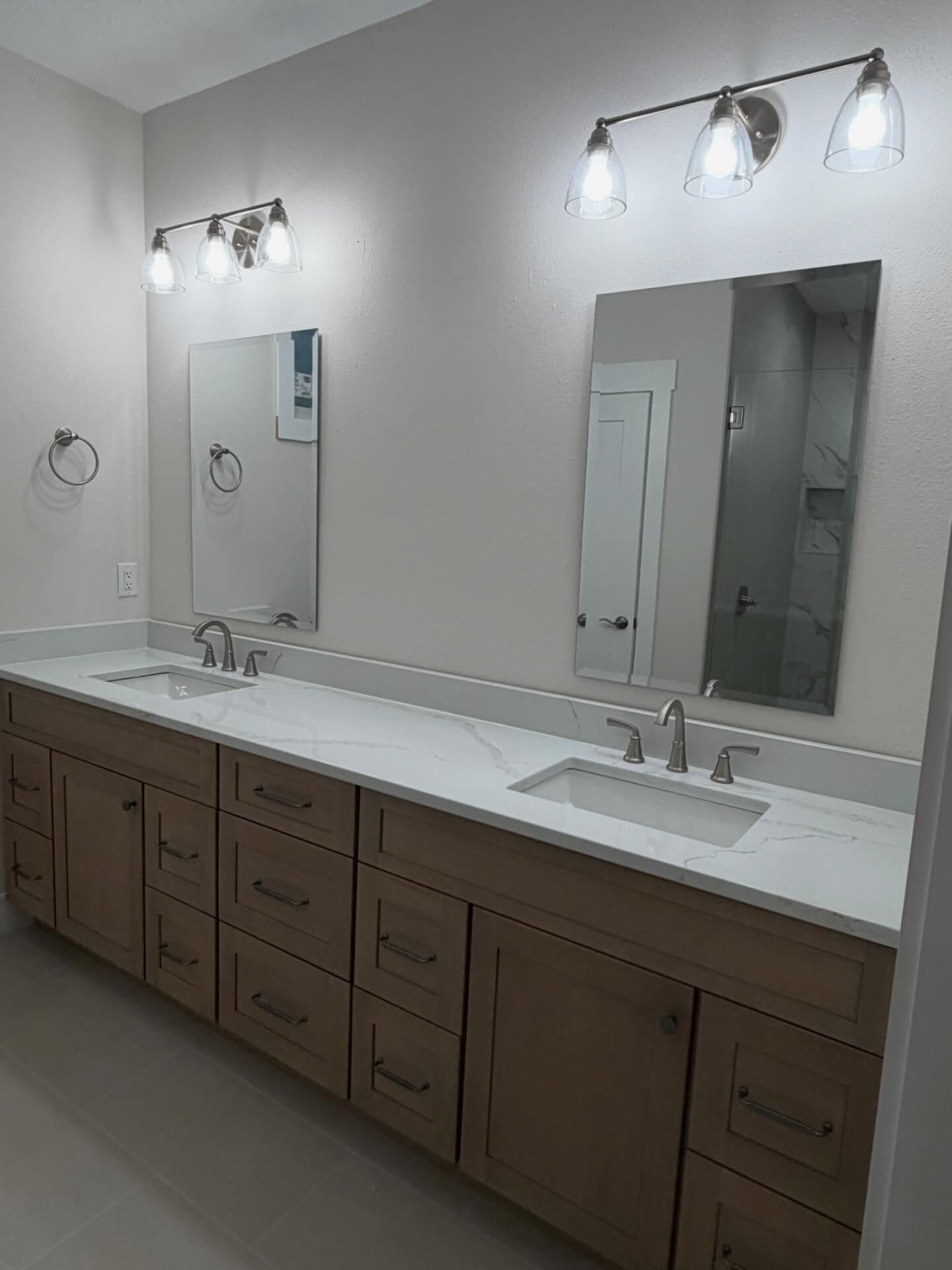 ▪️Interior Update▪️
Calm and cozy master bath 🫧
741 Westchester Drive Crossville, TN
Call or text Kimberly at 931.250.1879 for more info!
#westchesterway #newagehomesco