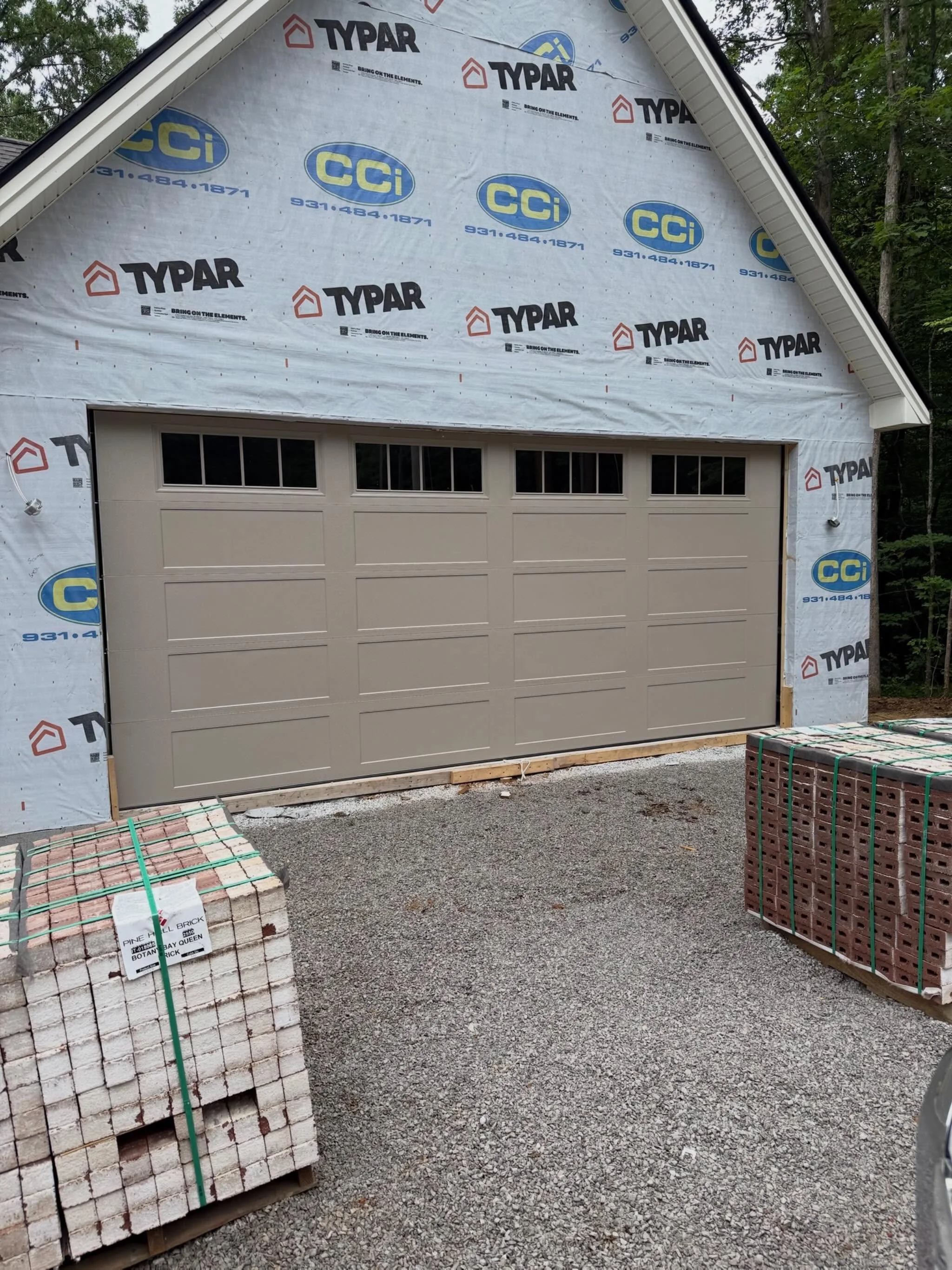▪️Exterior Update▪️
The exterior is taking shape. Brick will soon be added, giving this spec home its character and charm! ✨
163 Manchester Road Crossville, TN
Call or text Kimberly at 931.250.1879 for more info!
#manchestermanor #newagehomesco