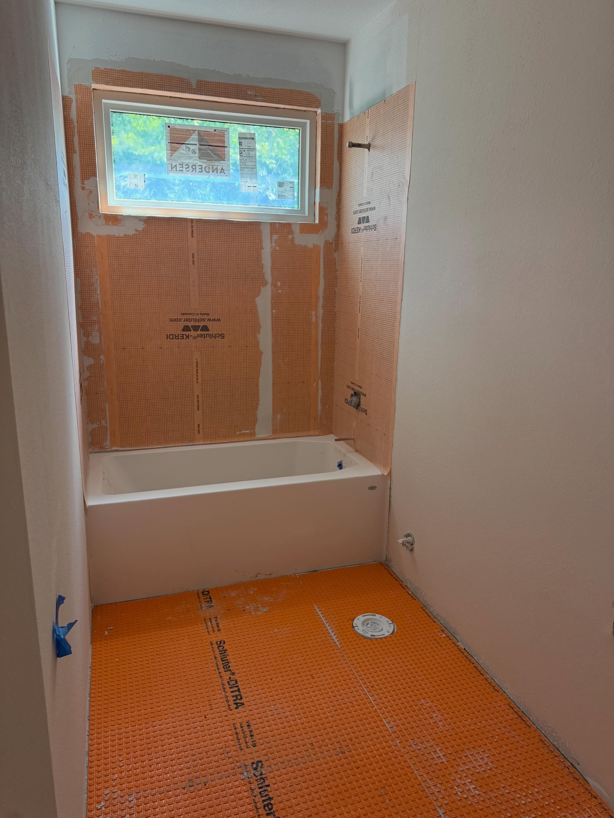 ▪️Interior Update▪️
All of this orange means tile is next ✨
163 Manchester Road Crossville, TN
Call or text Kimberly at 931.250.1879 for more info!
#manchestermanor #newagehomesco