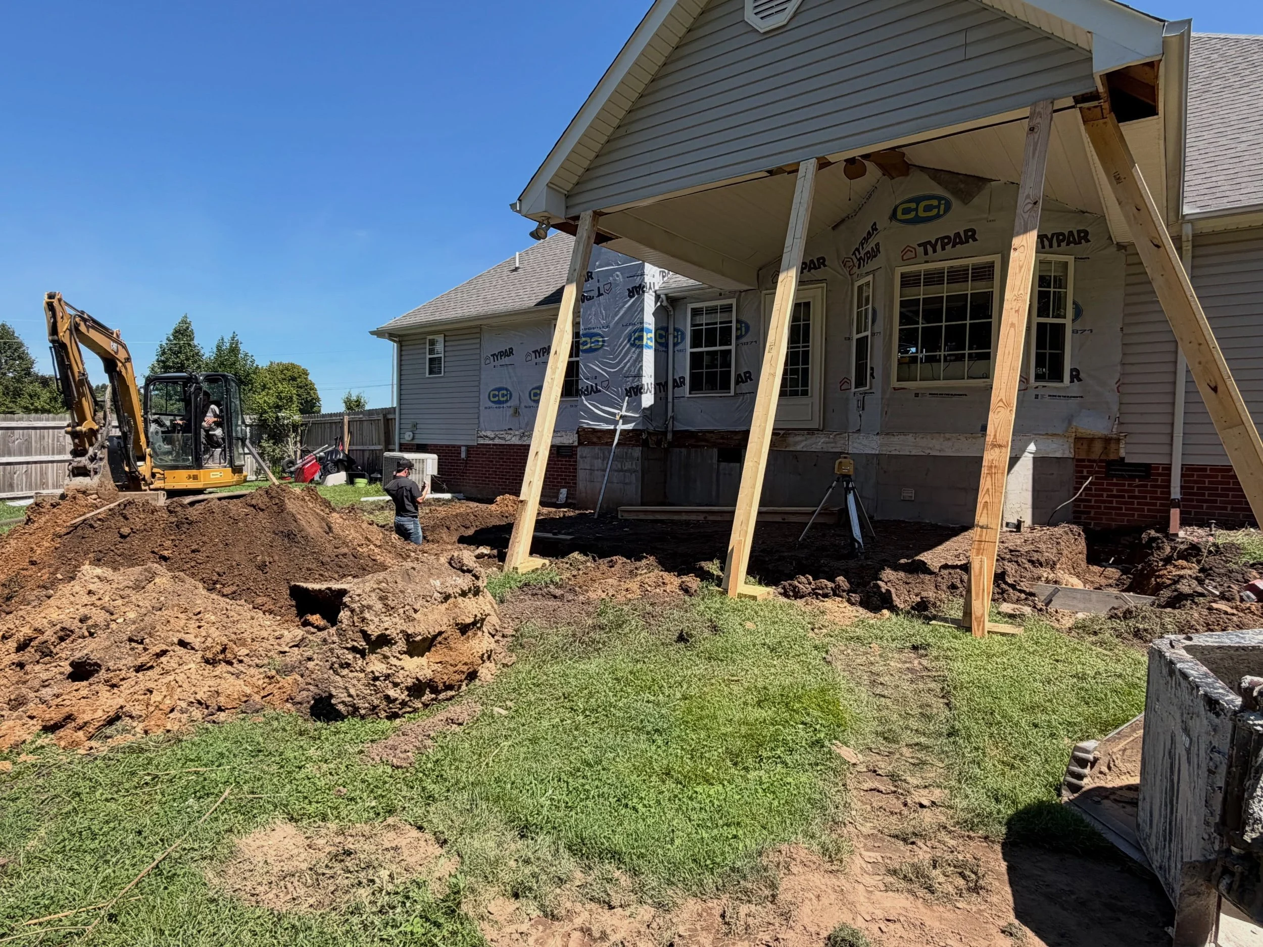 ▪️The Addition Edition▪️
Decking is down and footers are poured. 
Adding square footage and value 🏡
#newagehomesco