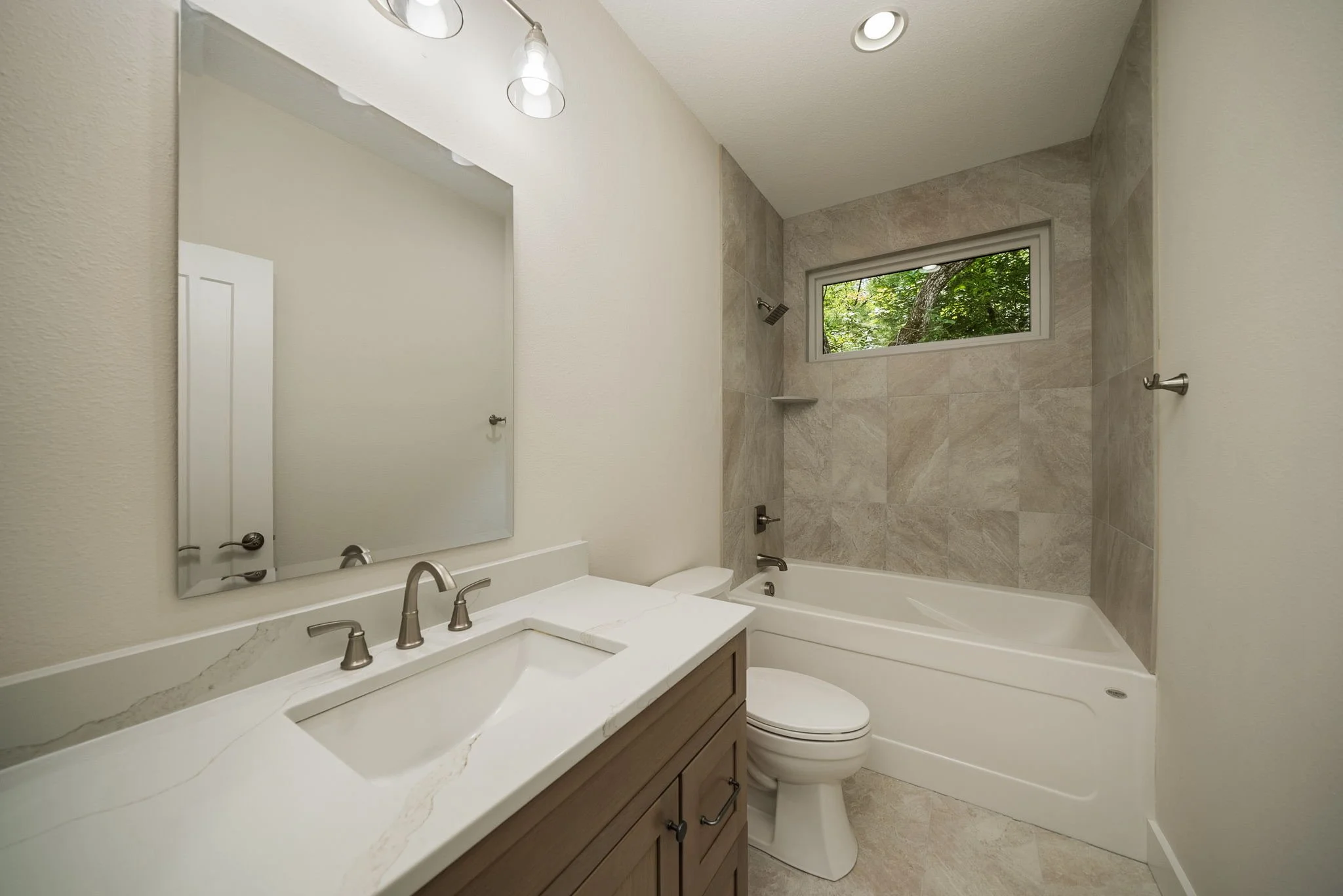4DD6CBD6-A635-4781-B203-F08A135ACCB8.jpg