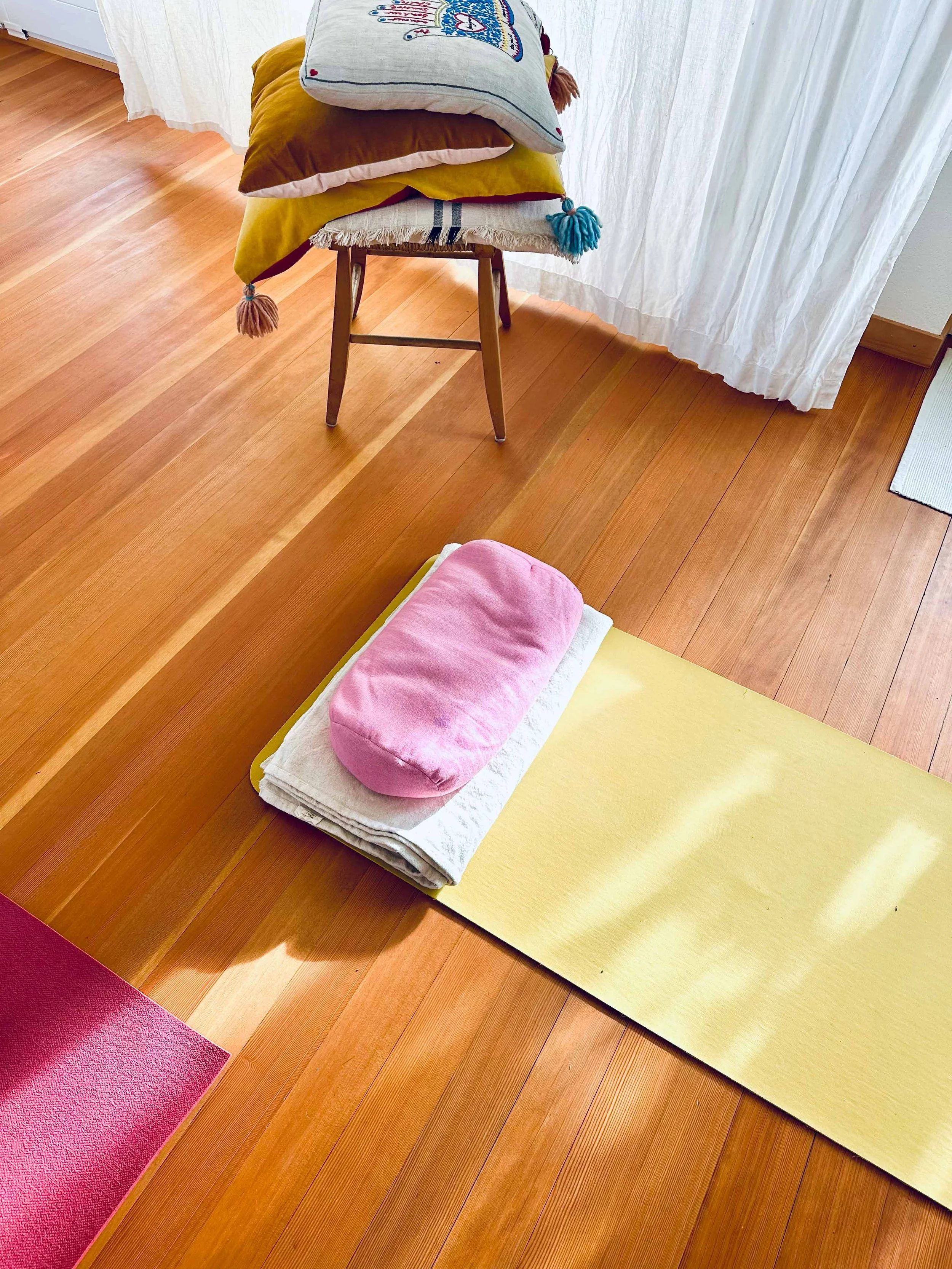 WOHNZIMMER YOGA WINTERTHUR