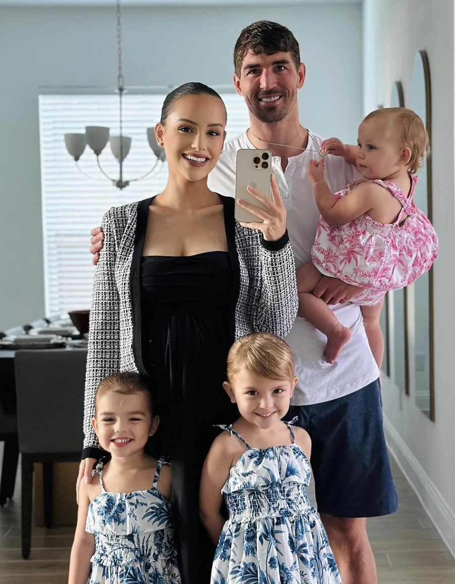 Jessica Nickson - Mom, Fashion, Beauty || CB's Big Brother