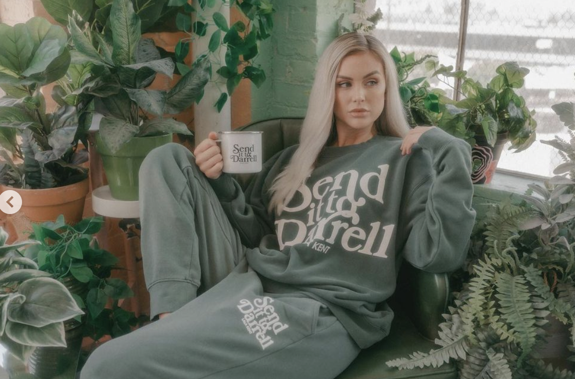 Lala Kent - Fashion, Beauty, Mom