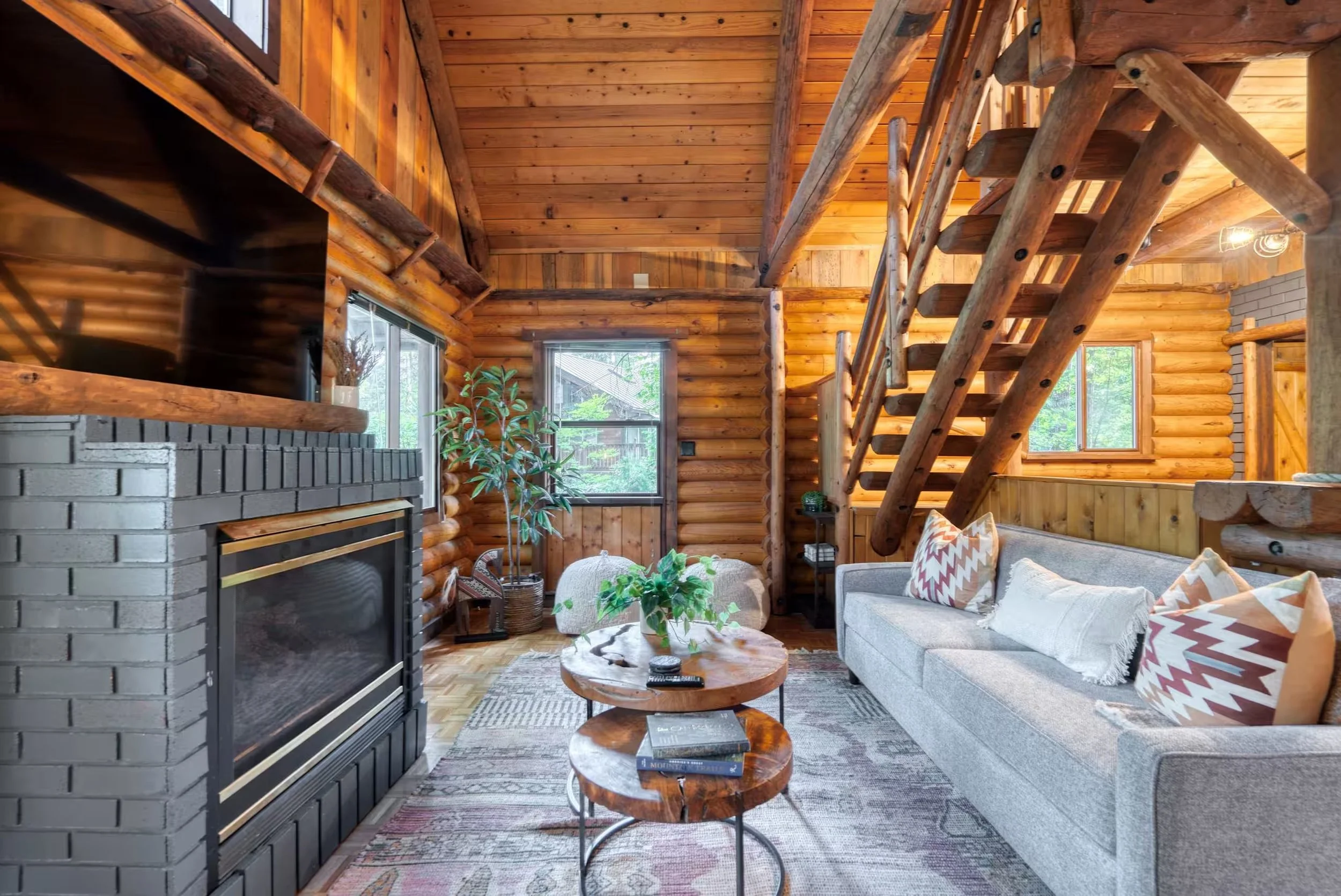 Main Cabin Living Room