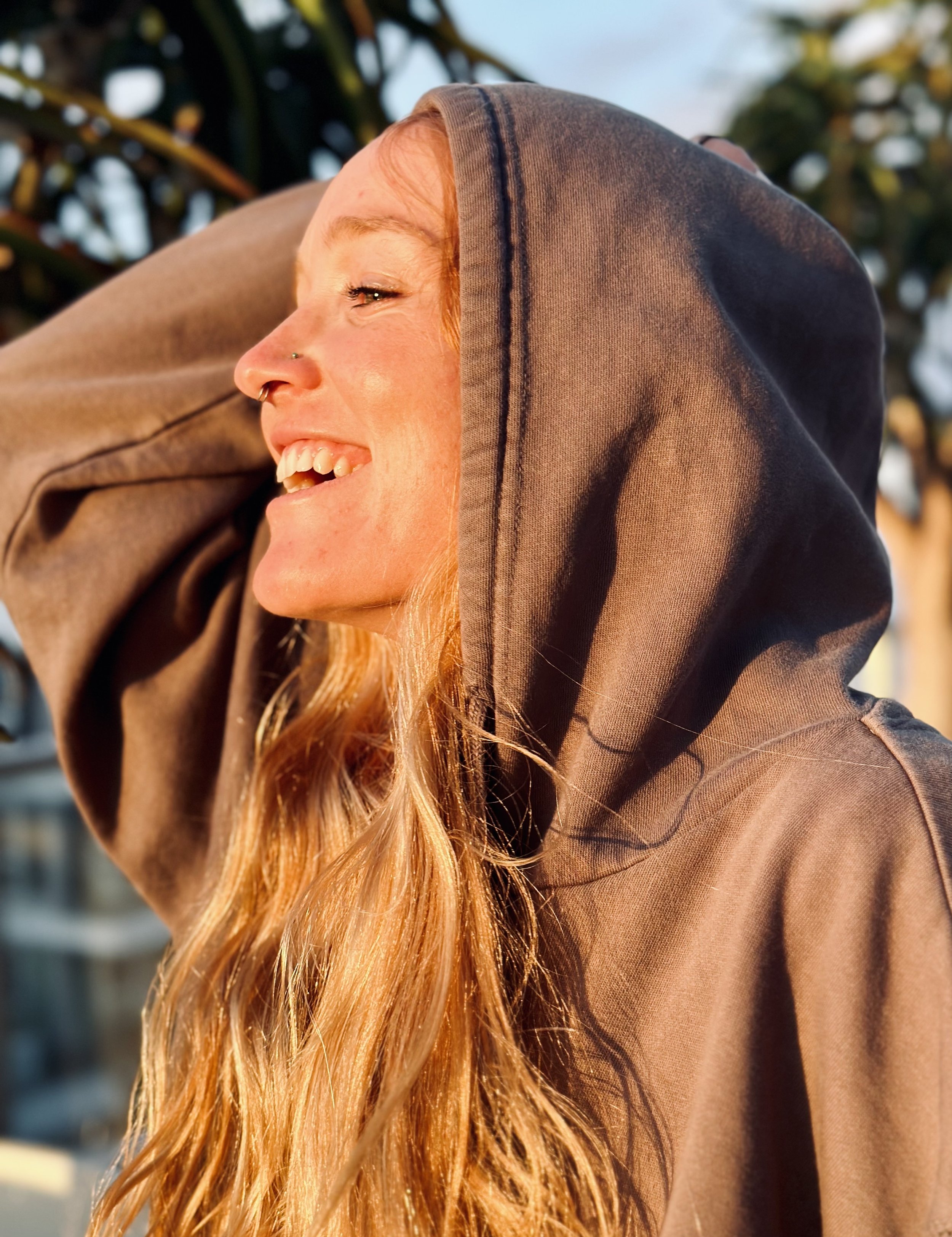 Kaveu Hoodie Front.jpg