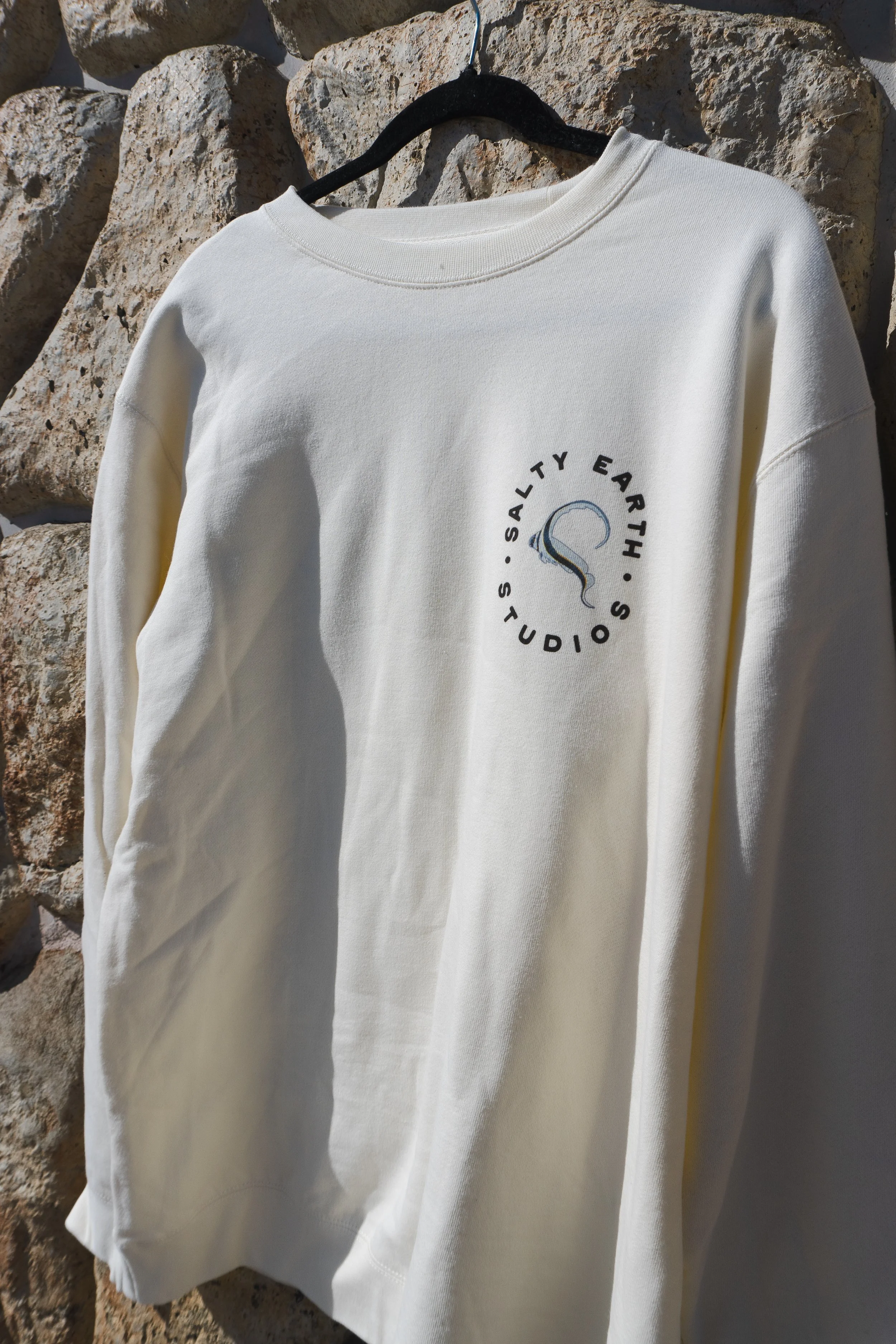 tshirt_hoodie-5.jpg