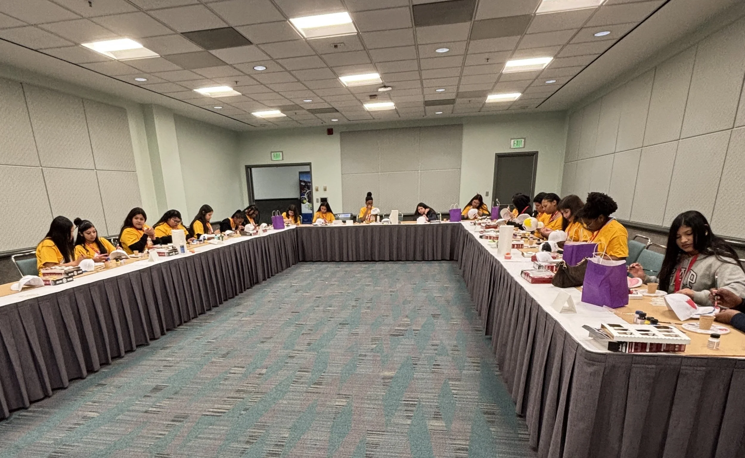 Girls to Greatness Annual Teen Summit, Business of Art Workshop.
