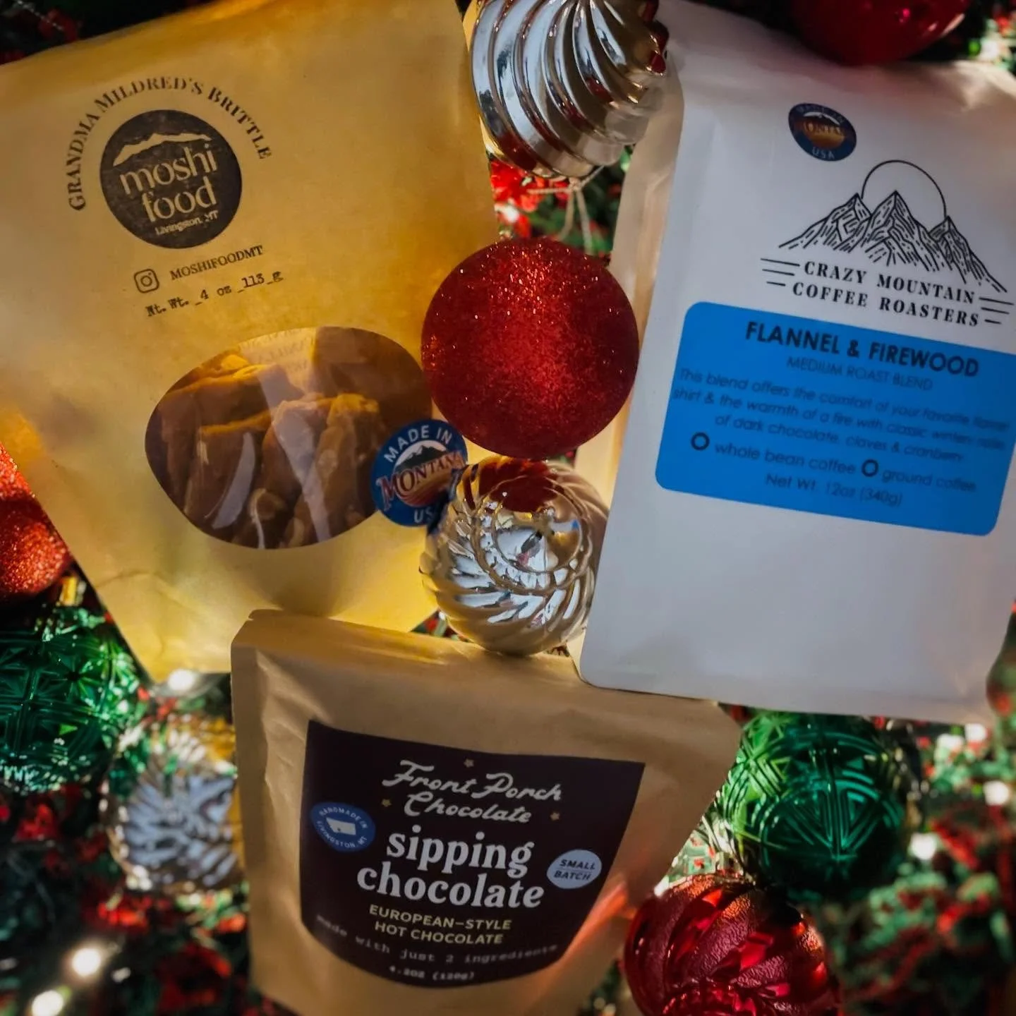 Sneak peak at one of the holiday bundles available starting this Friday! Head on over to my website to sign up for a reminder when the bundles and gift boxes go live. Limited availability - so get &lsquo;em while you can! This bundle is all local goo