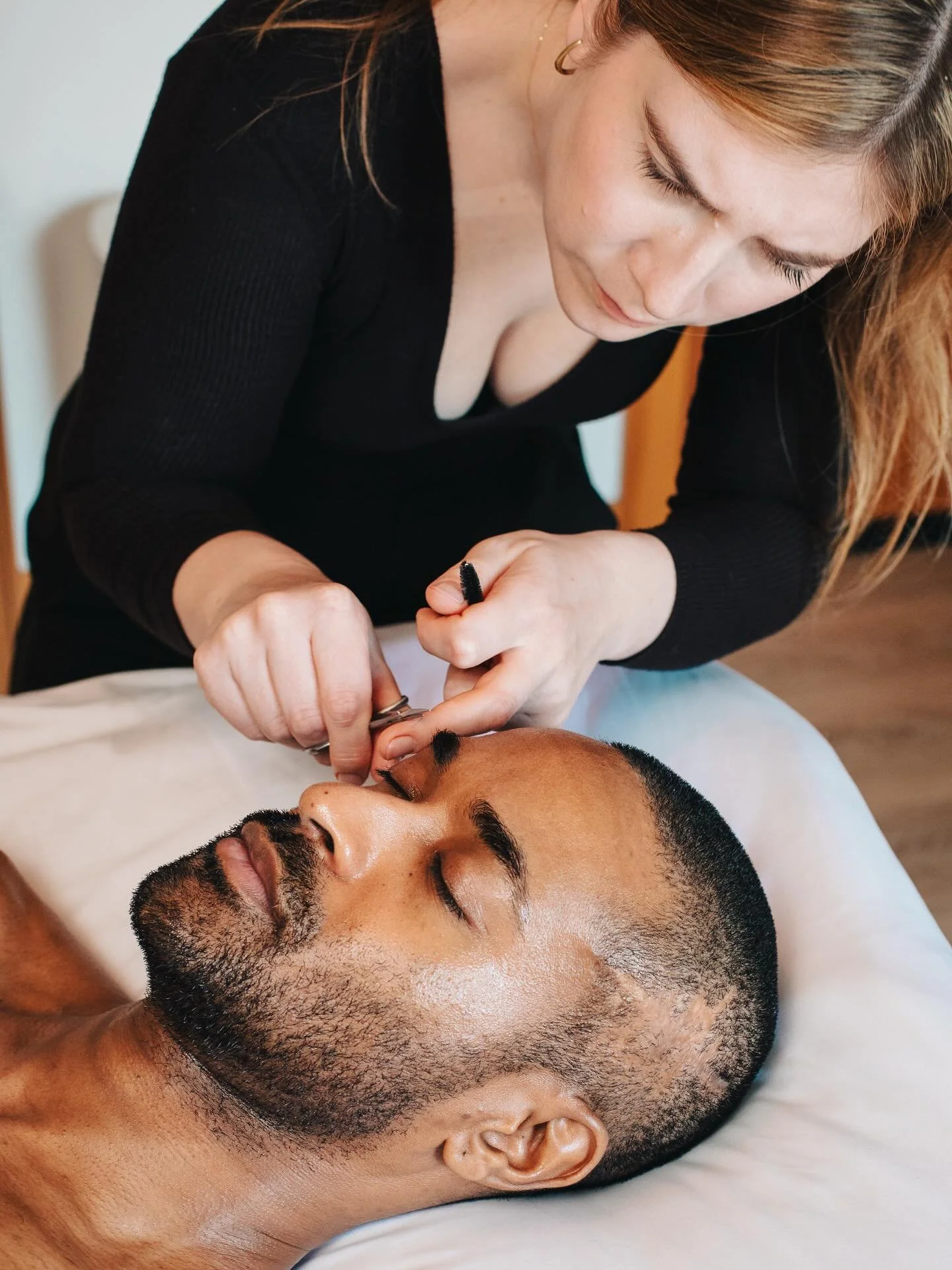 Clean, natural brows that actually suit your face.

Working with clients who have brow challenges is honestly my favorite part of what I do. Whether it&rsquo;s over-plucking from the 90s, unruly growth, lack of shape, or just wanting a cleaner look w