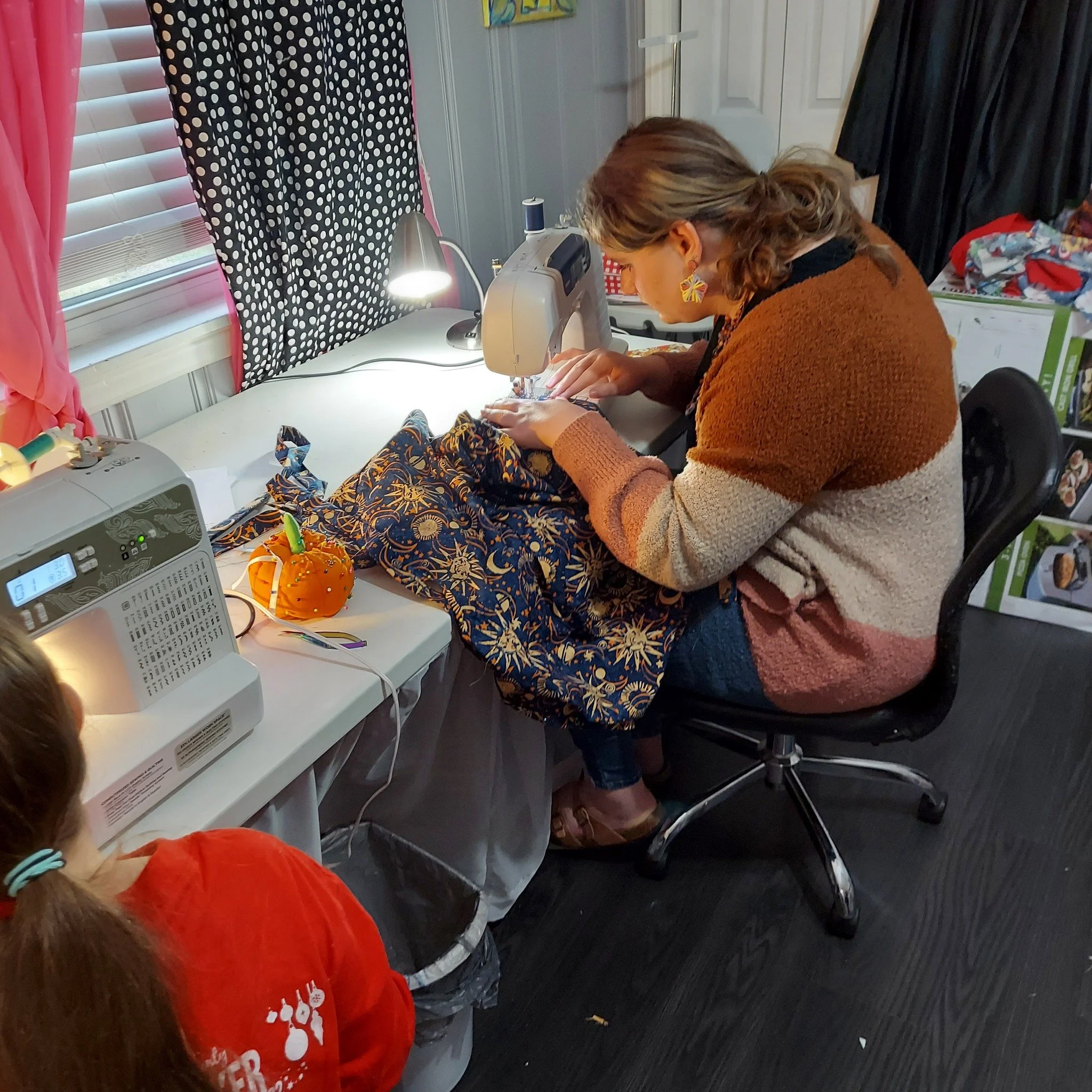 focused sewing.jpeg
