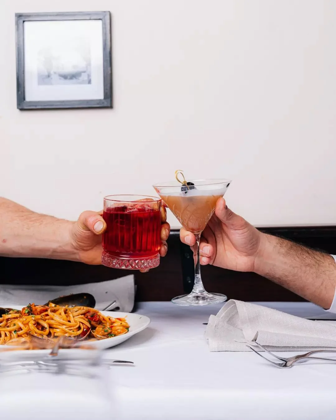 Experience Italy, one bite at a time 🇮🇹✨

At T&Aacute;VOLA, every plate tells a story. Warm smiles, rustic dishes, and that true Italian joy of sharing good food 🍝🍷💛