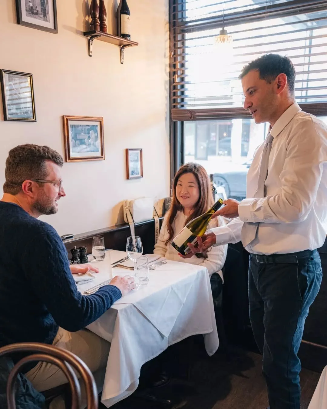 Attentive service, a perfectly chilled bottle, and that unmistakable Italian charm.

✨ Join us at T&Aacute;VOLA for lunch and savour la dolce vita 🇮🇹🍝