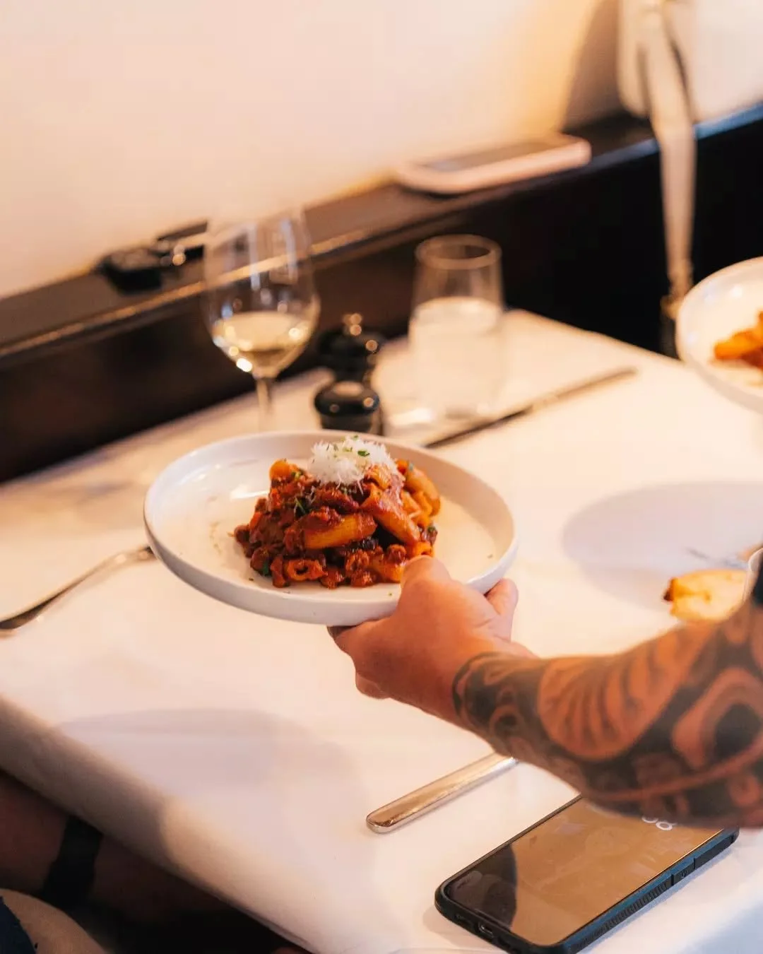 The table&rsquo;s set, the pasta&rsquo;s ready, and the afternoon is yours to enjoy.&nbsp;That&rsquo;s the spirit of a long lunch at T&Aacute;VOLA&nbsp;💫😍