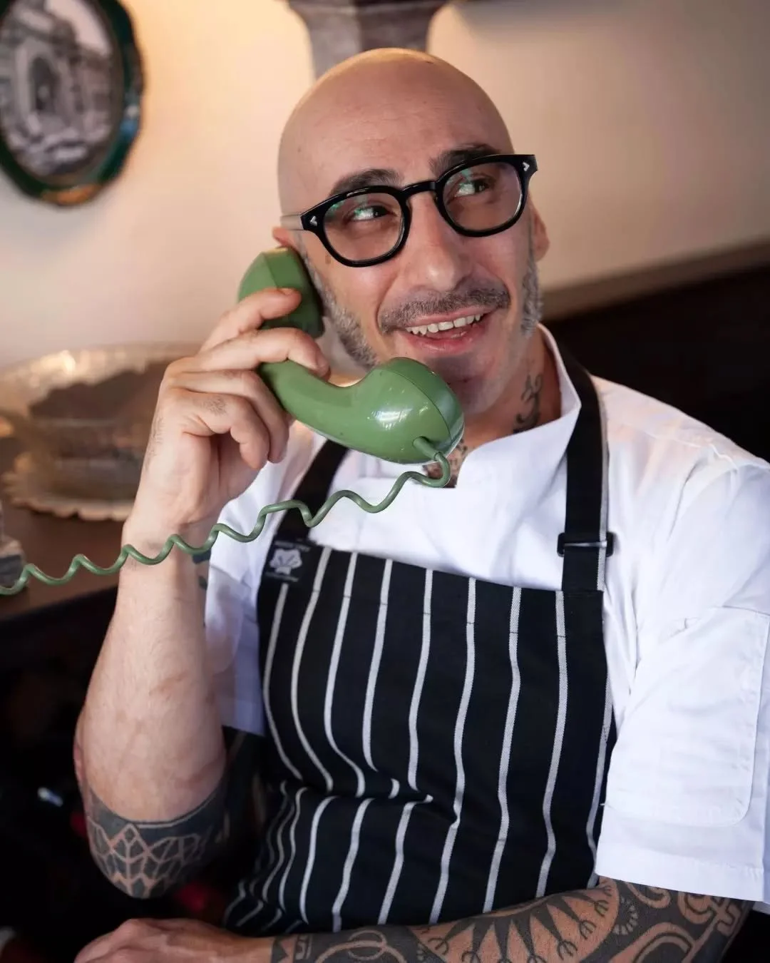 Chef Stefano is not waiting for just anyone to call. He's waiting for you 📞😉

Book your table and let him take care of the rest, handmade pasta, beautiful antipasti, and a meal made with genuine love 🍝🇮🇹