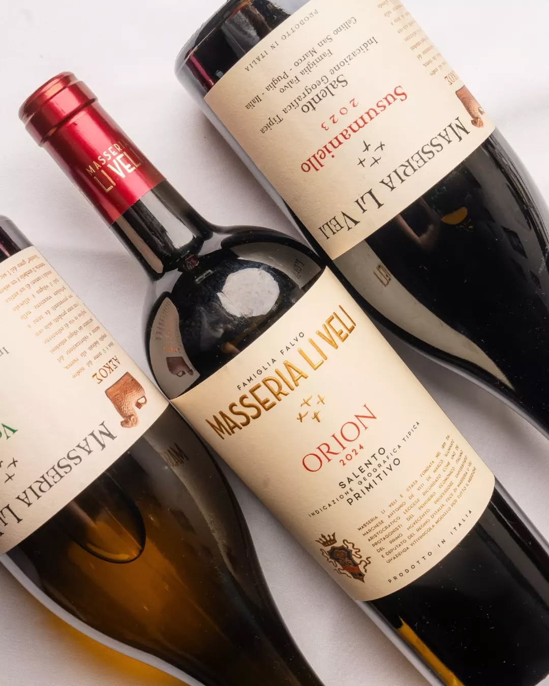 Mother&rsquo;s Day at T&Aacute;VOLA 💐

A good bottle, a full table, and nowhere else to be, just Mum, family, and time well spent. 🍷✨

Celebrate her the Italian way with beautiful wines, shared moments, and a table that feels like home. Book now!