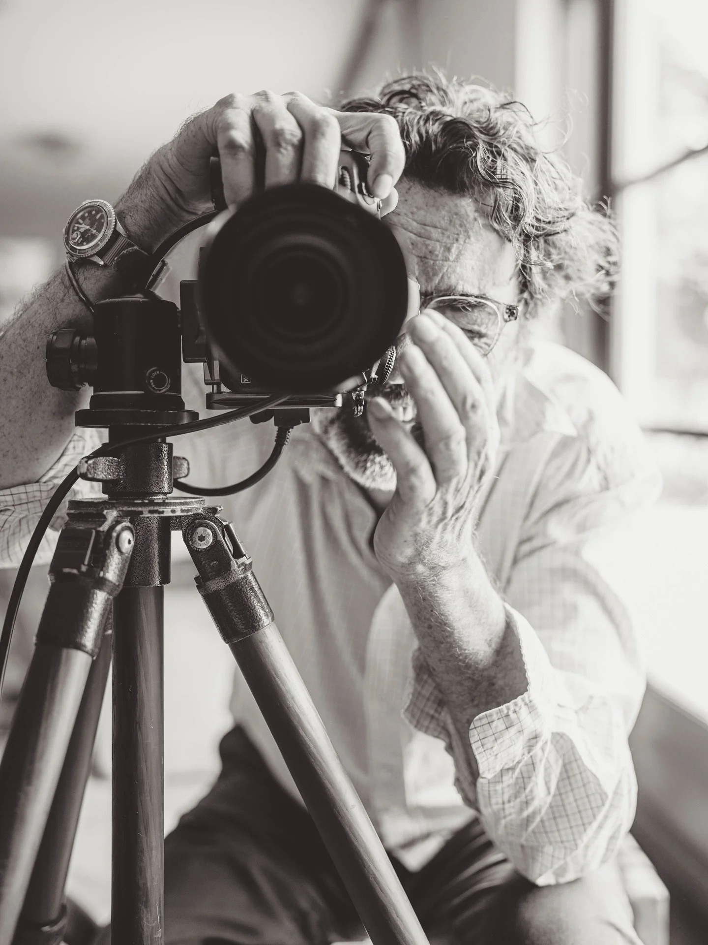 When I sat down opposite portrait master @hughstewart_ , I couldn&rsquo;t resist turning the lens back on him. Kind of surreal to think that Johnny Cash once shared this exact view.
