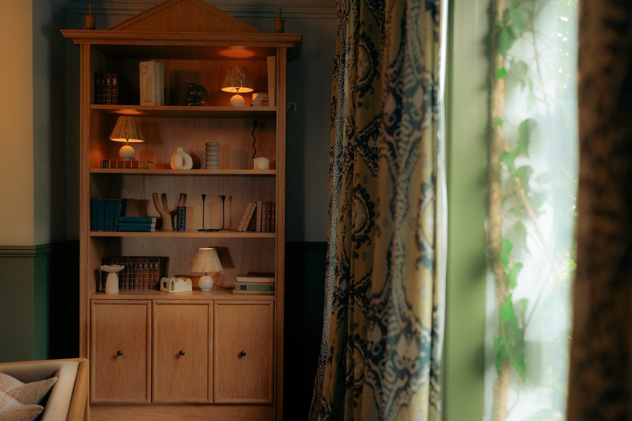 Pt. 1
Some misty, moody takes from @osbornhouse_ last week. What a fabulous place!

@leantimms #osbornehouse