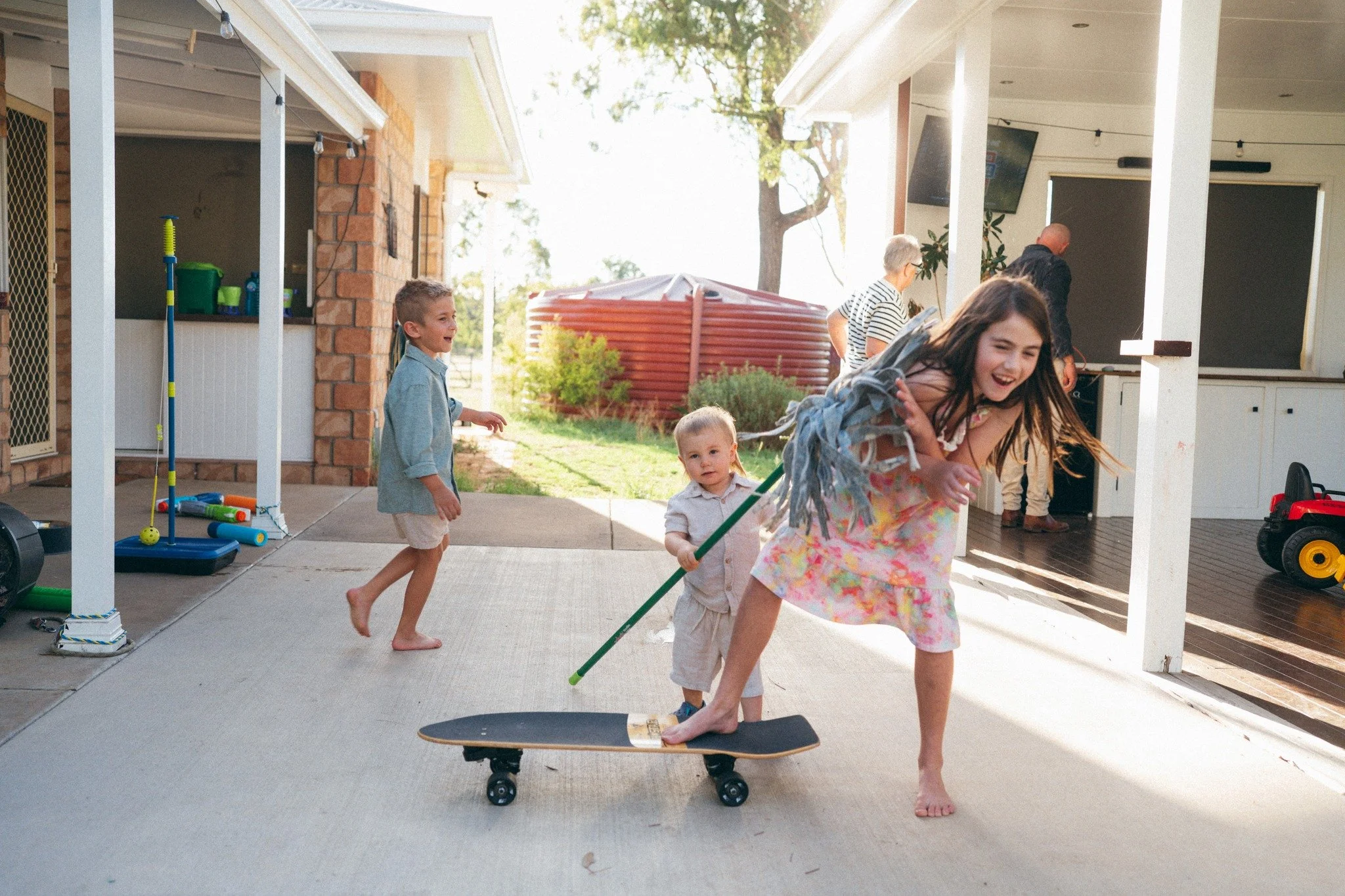 If your little bro doesn&rsquo;t slap you with a mop during the family photoshoot&hellip; are you even at a family photoshoot? 

Here&rsquo;s to keeping it real. It may not be picture-perfect, but it&rsquo;s packed with personality, laughter, and a m